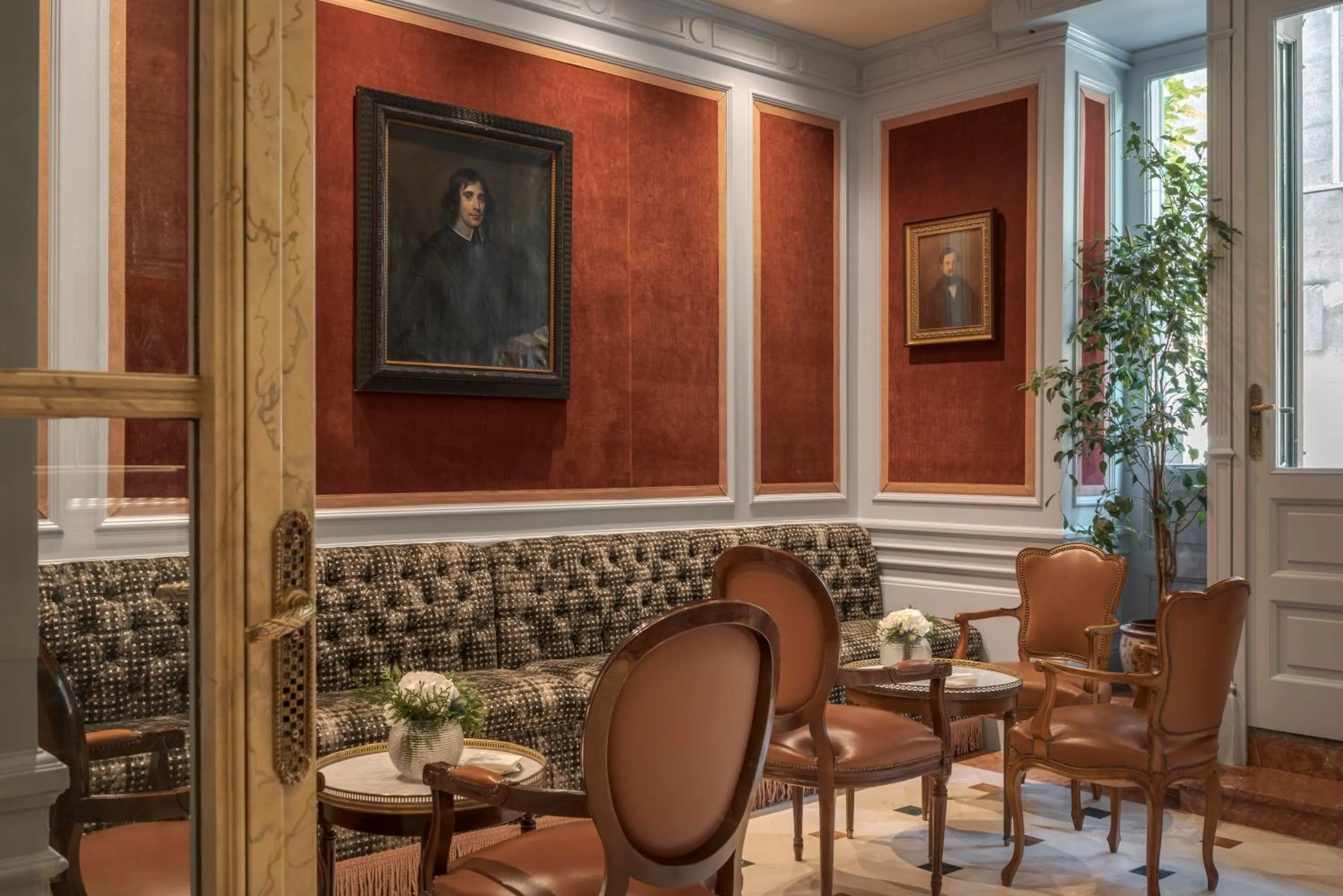 Lounge or bar in Relais & Châteaux Hotel Orfila