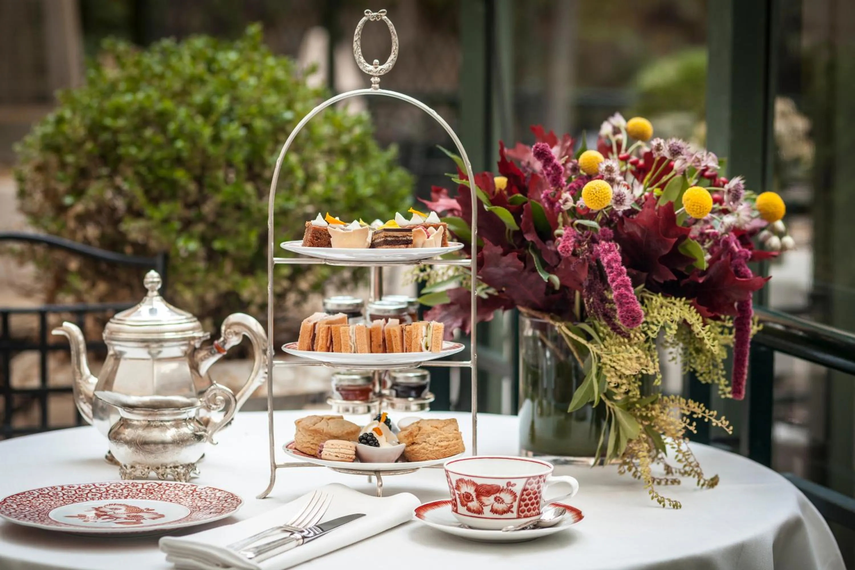 Coffee/tea facilities in Relais & Châteaux Hotel Orfila