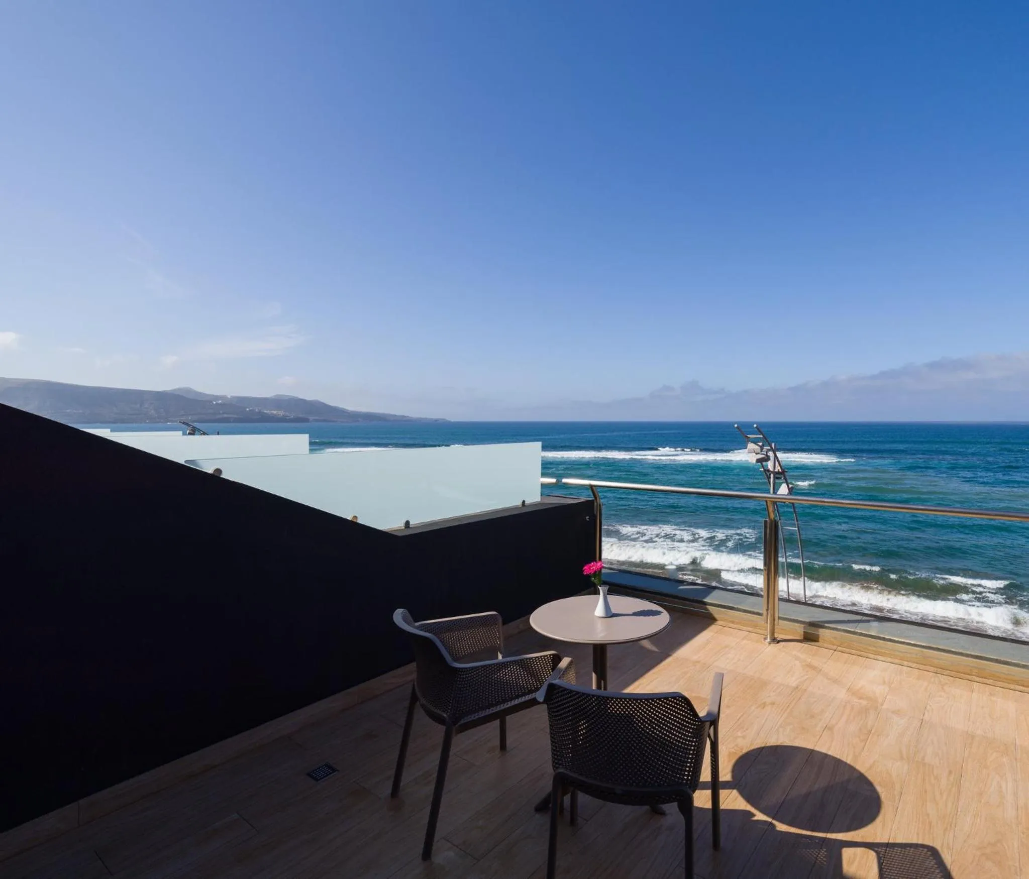 Photo of the whole room in Sercotel Playa Canteras