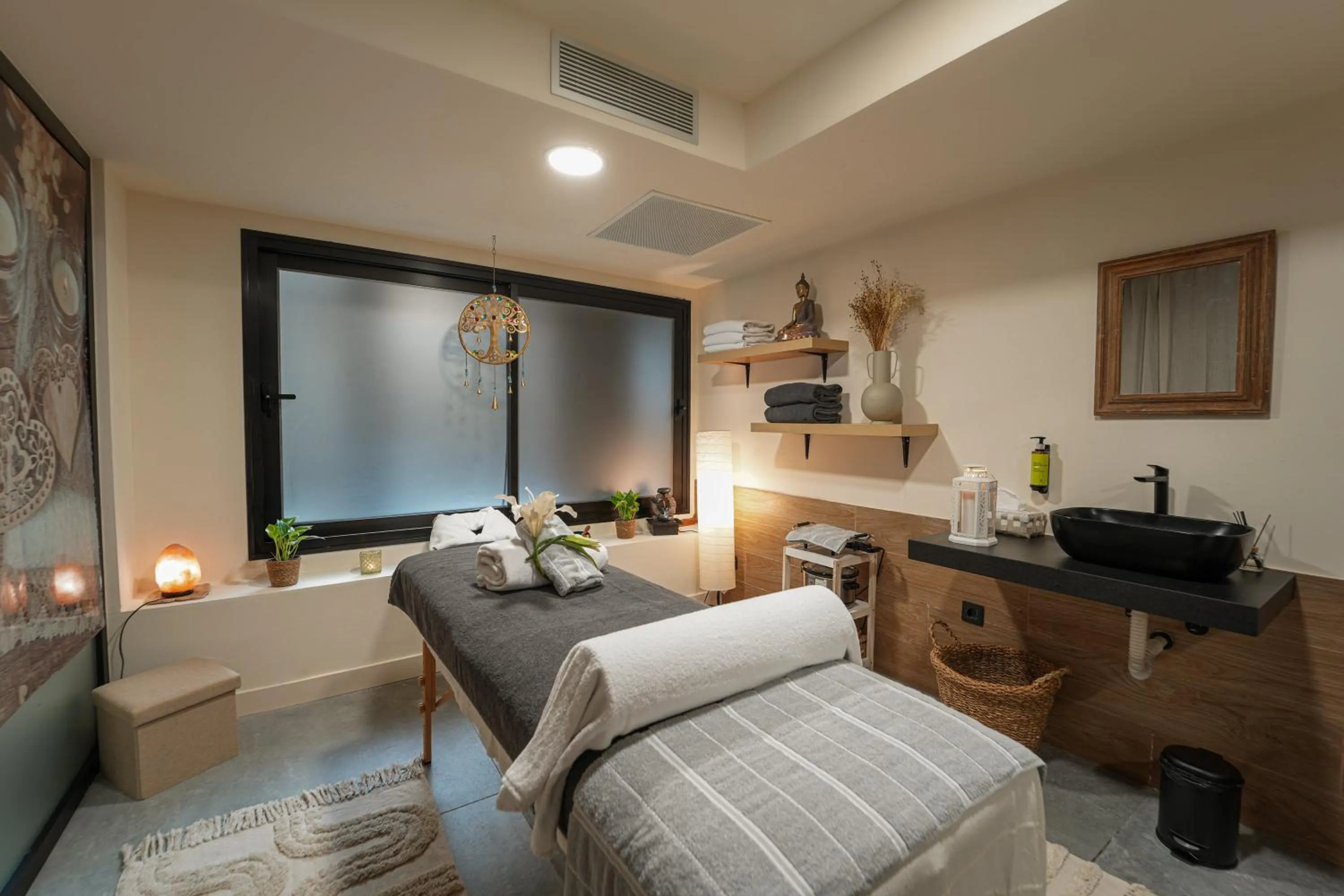 Massage in Sercotel Playa Canteras