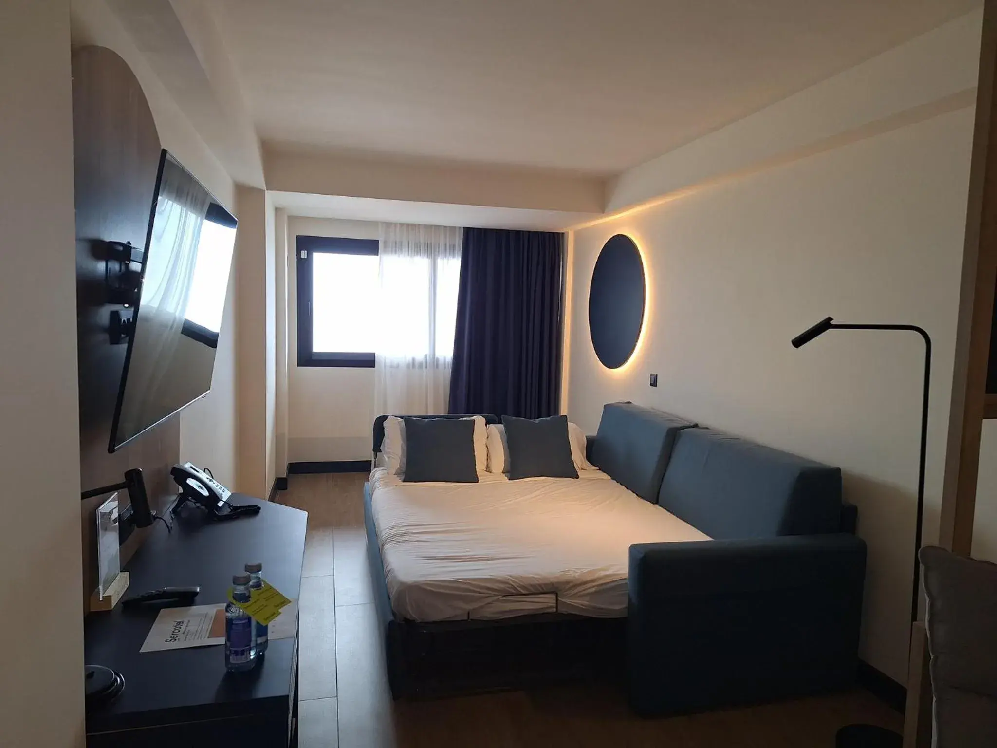 Photo of the whole room, Bed in Sercotel Playa Canteras Photo of the whole room, Bed in Sercotel Playa Canteras