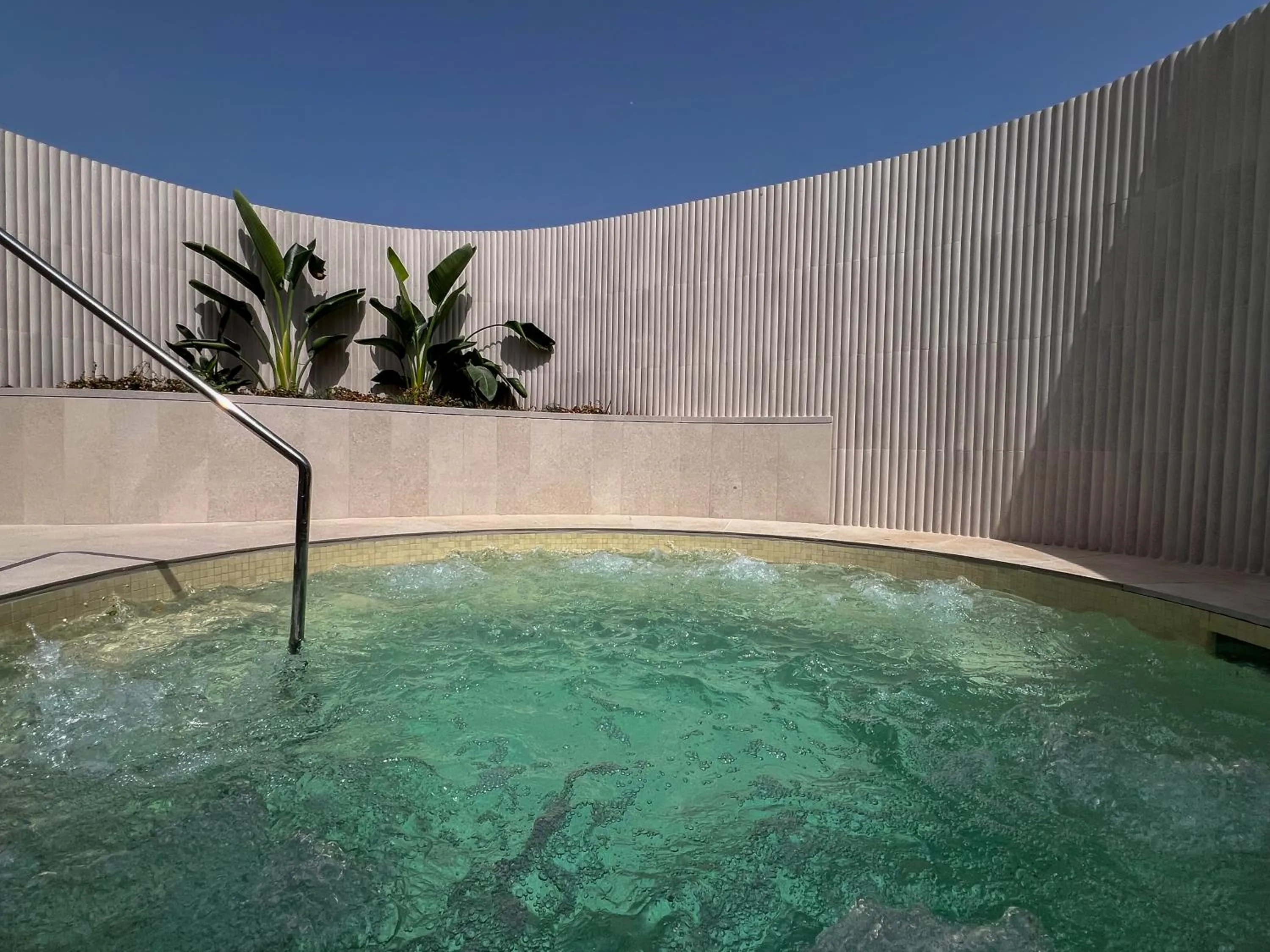 Hot Tub in Perla Marina