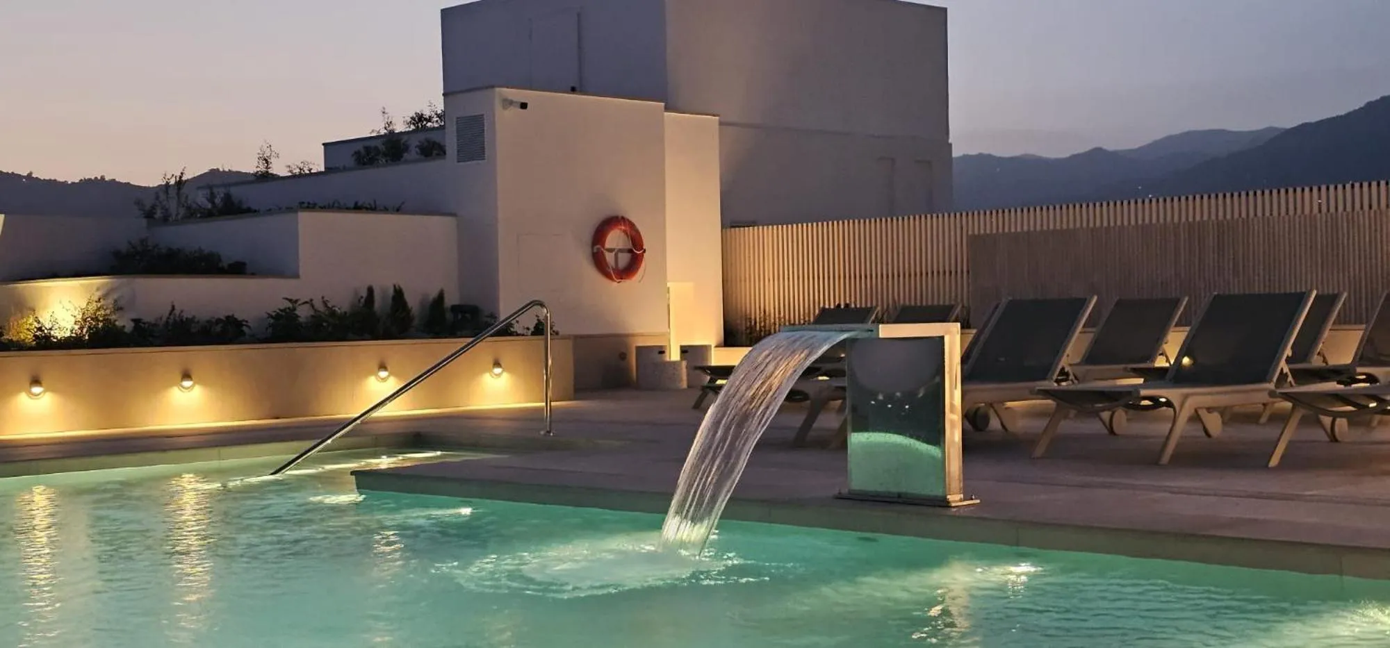 Swimming pool in Perla Marina