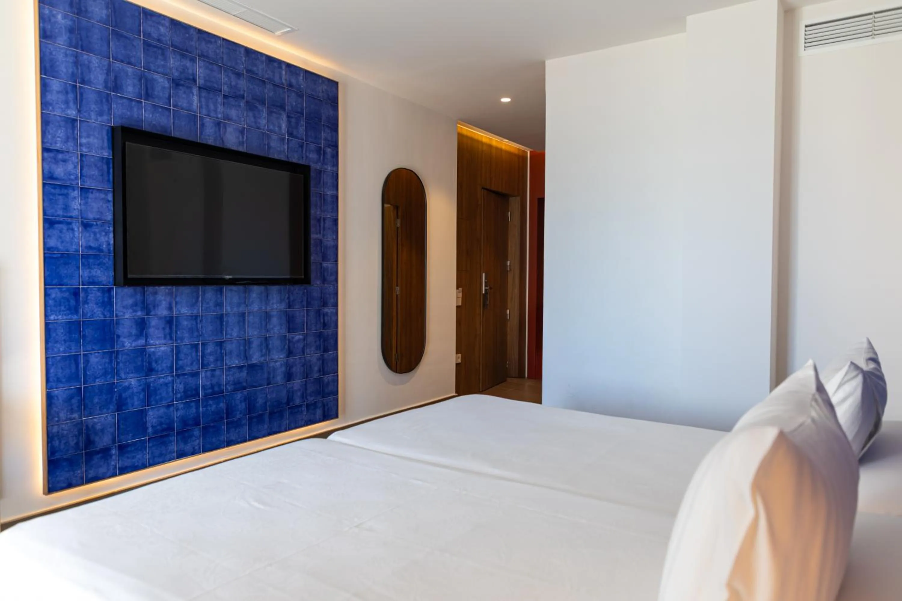 Bedroom, Bed in Perla Marina