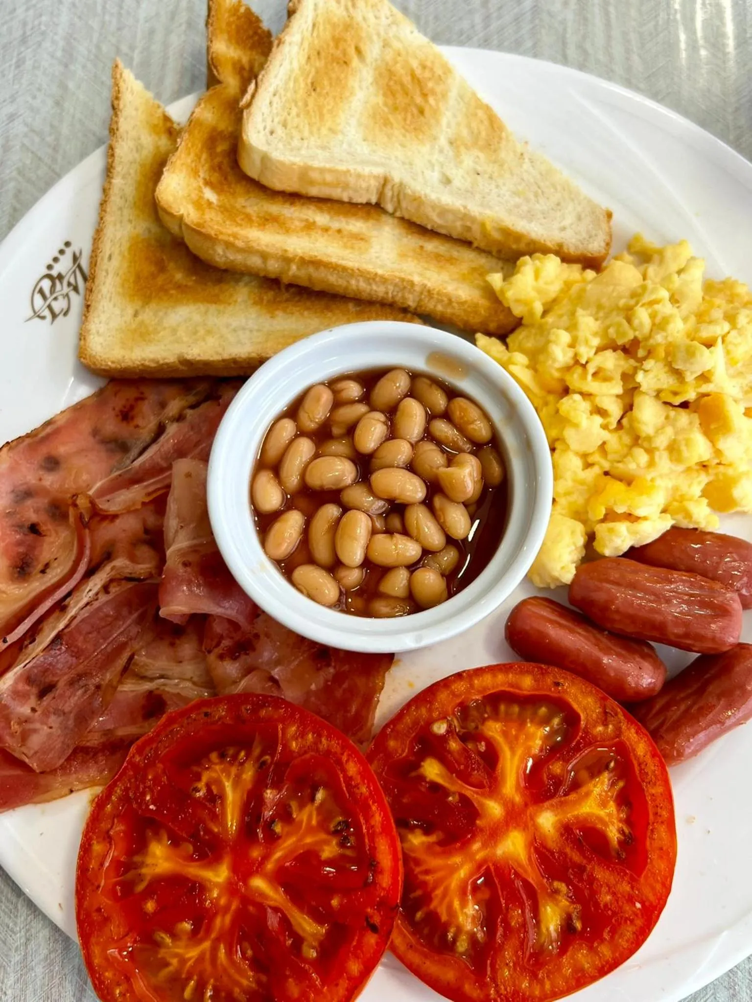 Restaurant/places to eat in Perla Marina