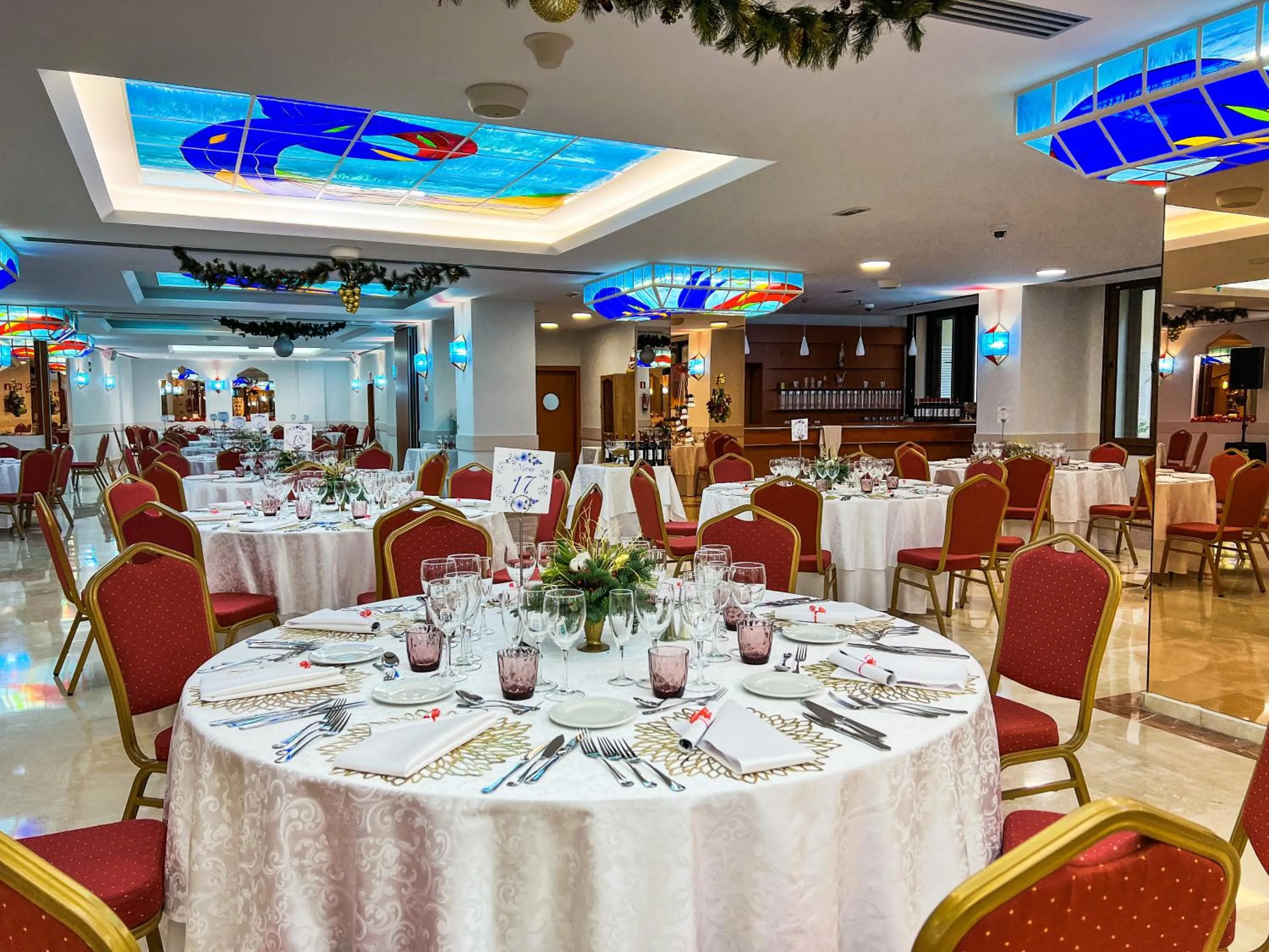 Banquet/Function facilities in Perla Marina