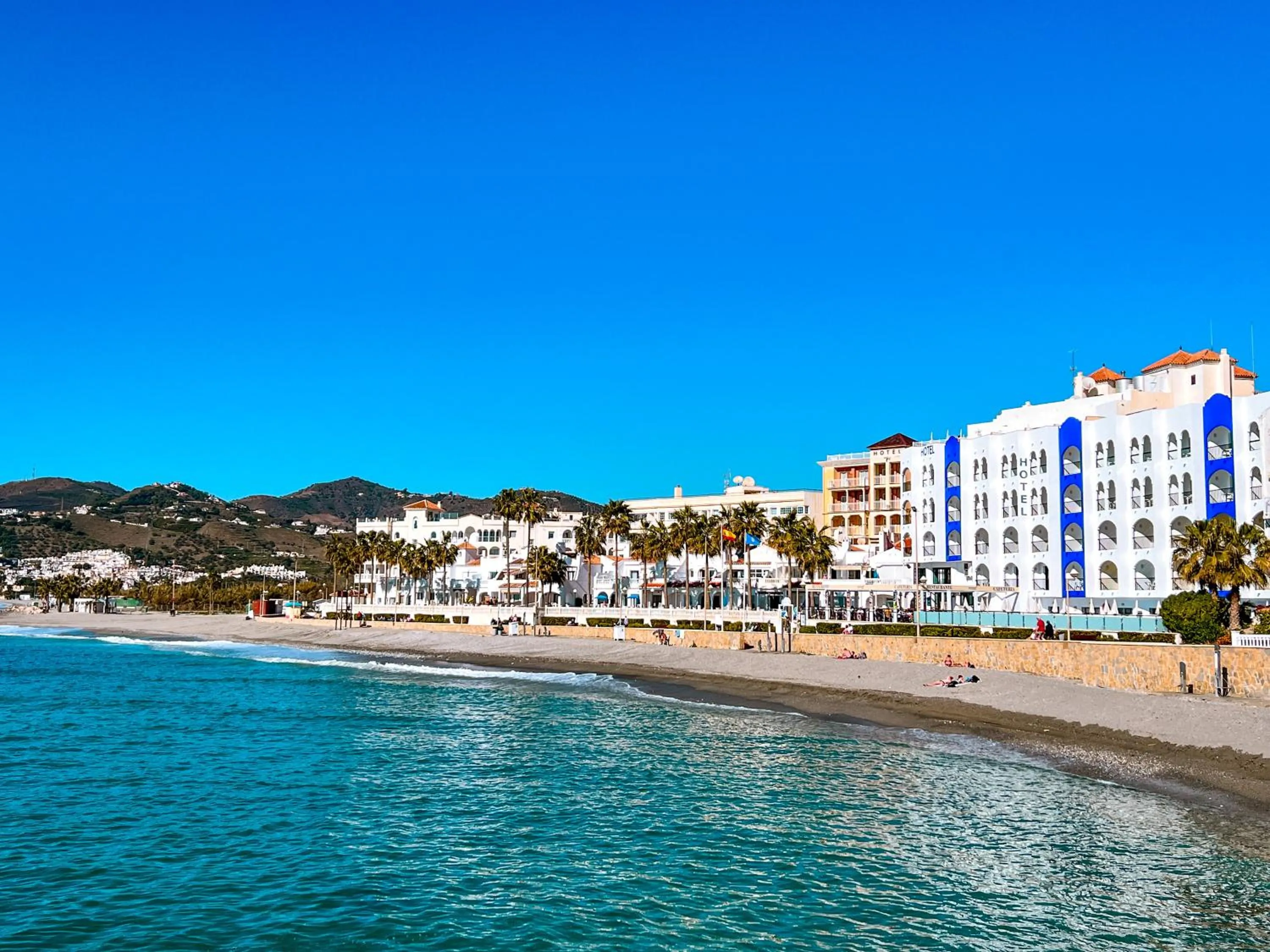 Facade/entrance in Perla Marina