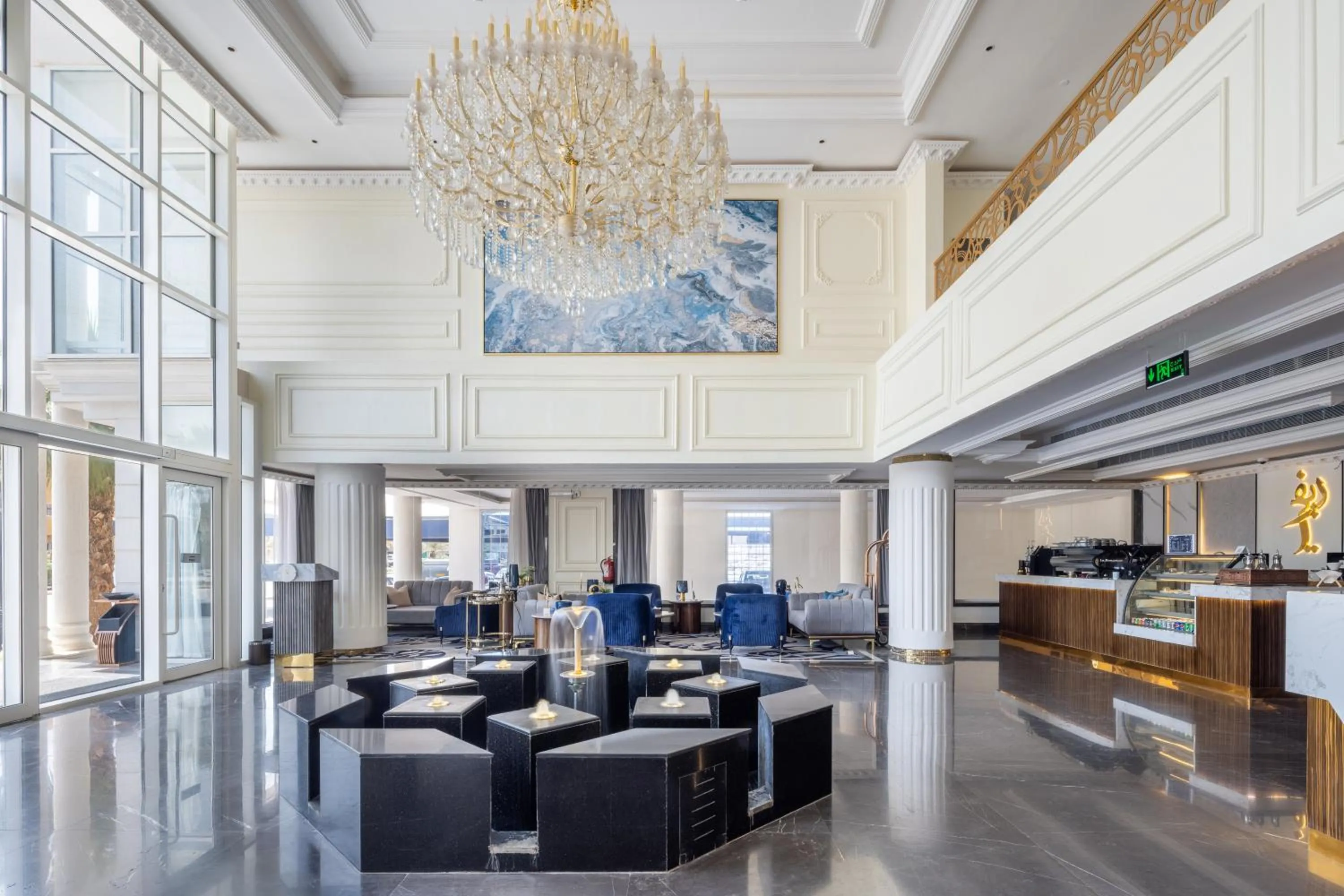 Luxury Night Al Mounisea