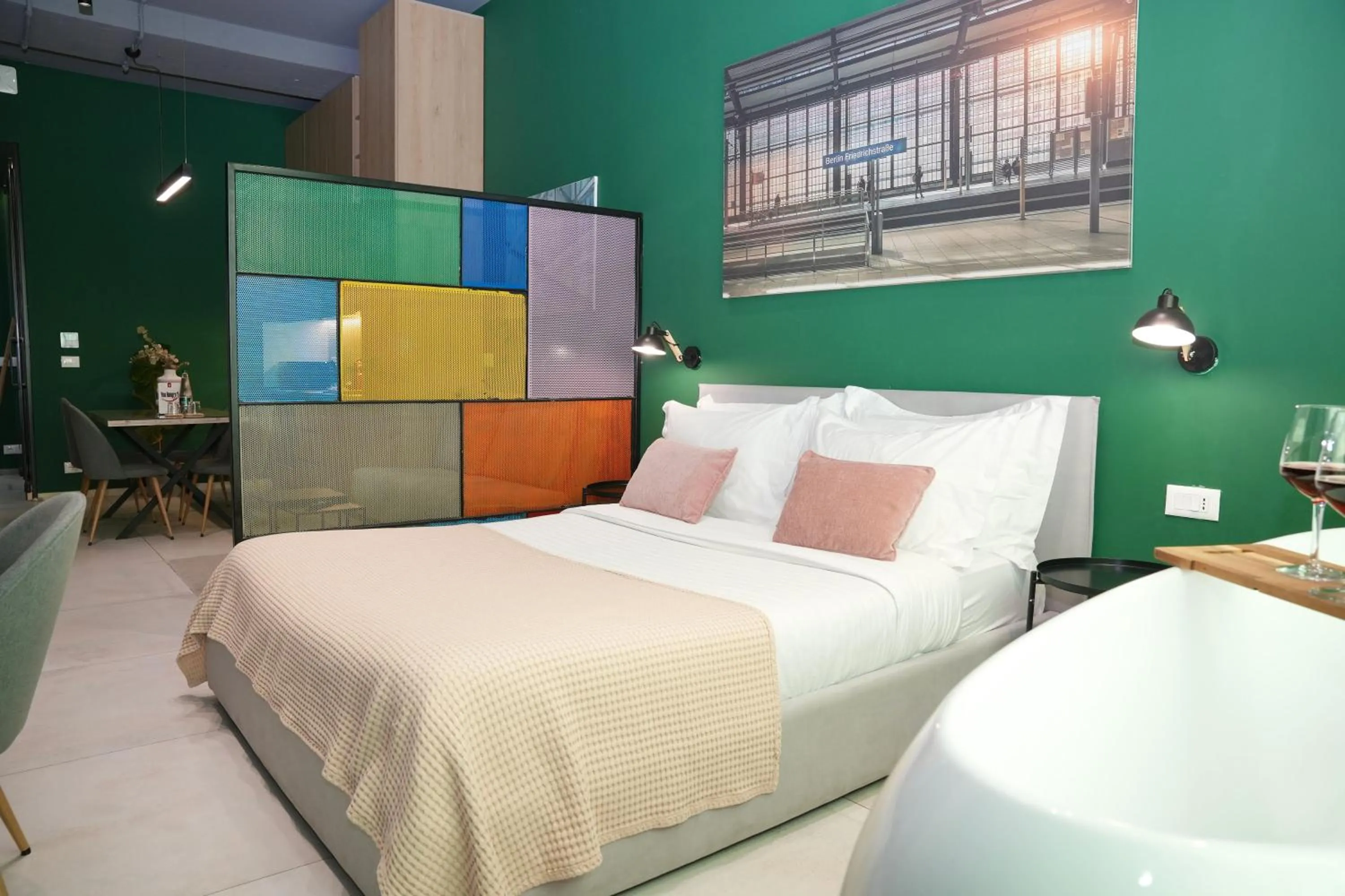 Bed in Ambassador Skyline Apartments