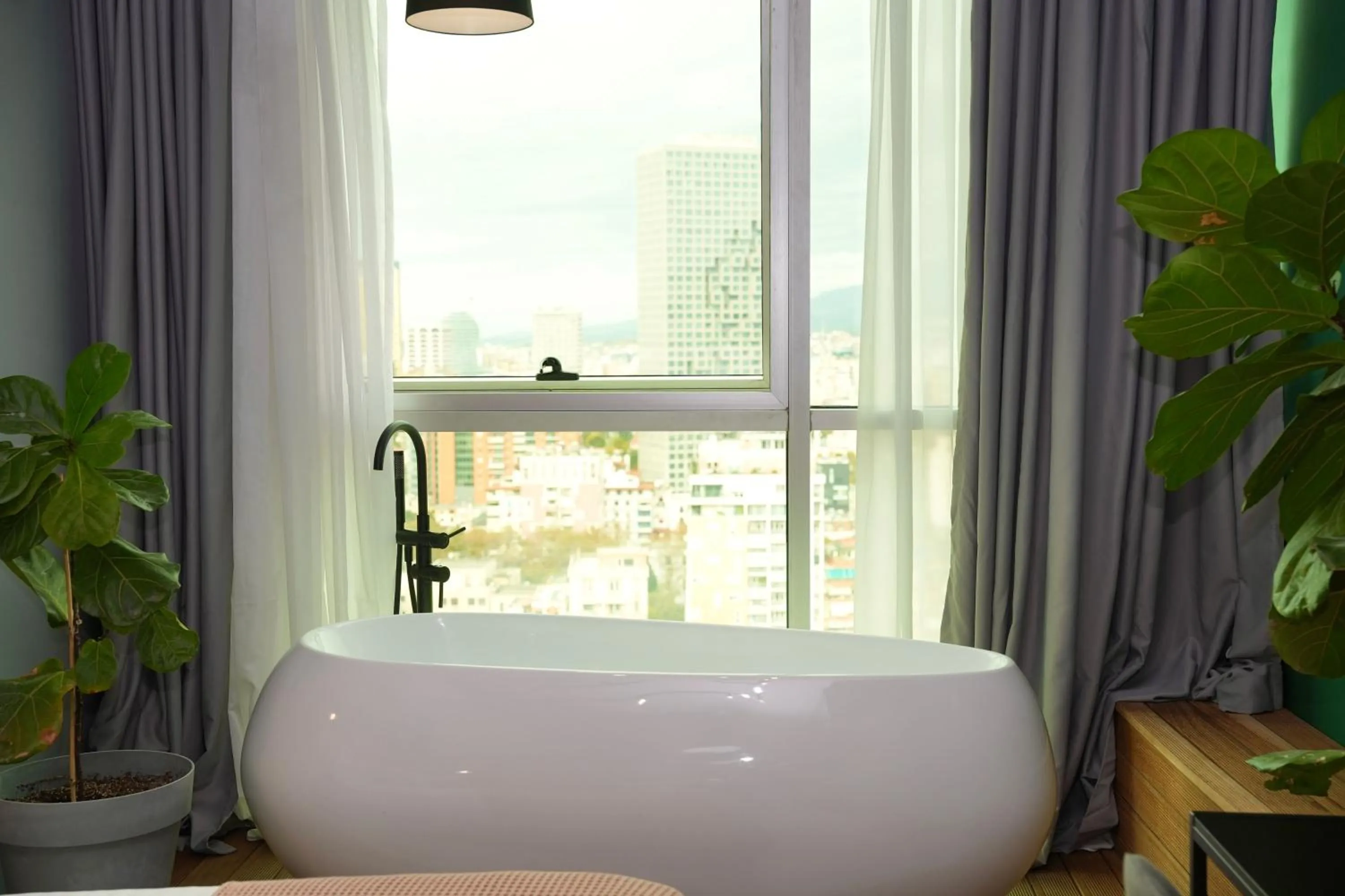 Bedroom in Ambassador Skyline Apartments