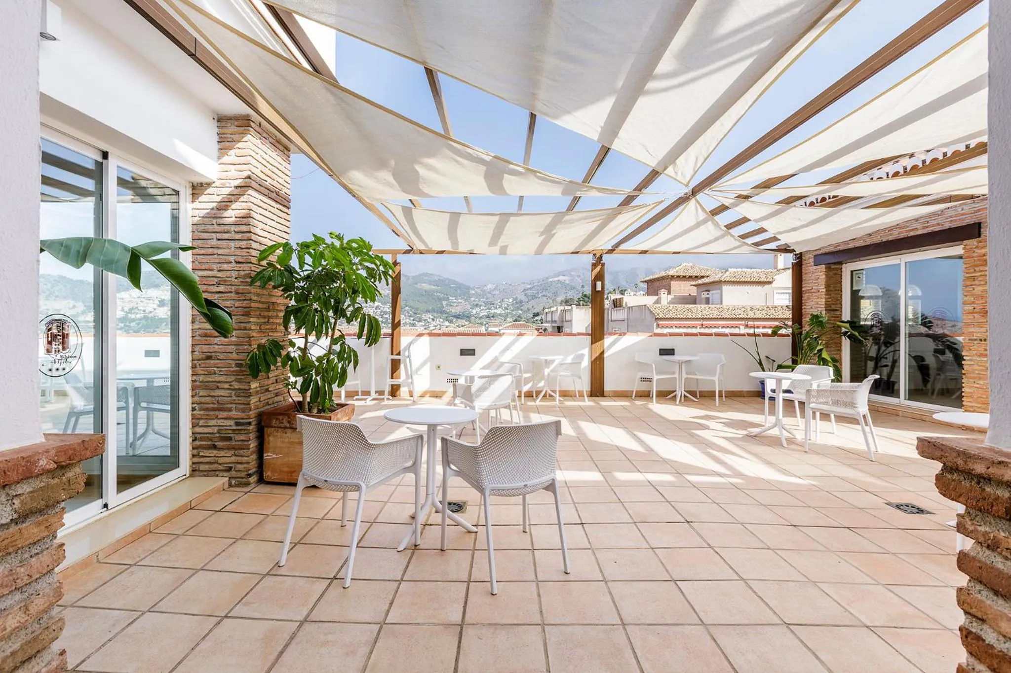 Hotel Almijara - Mares