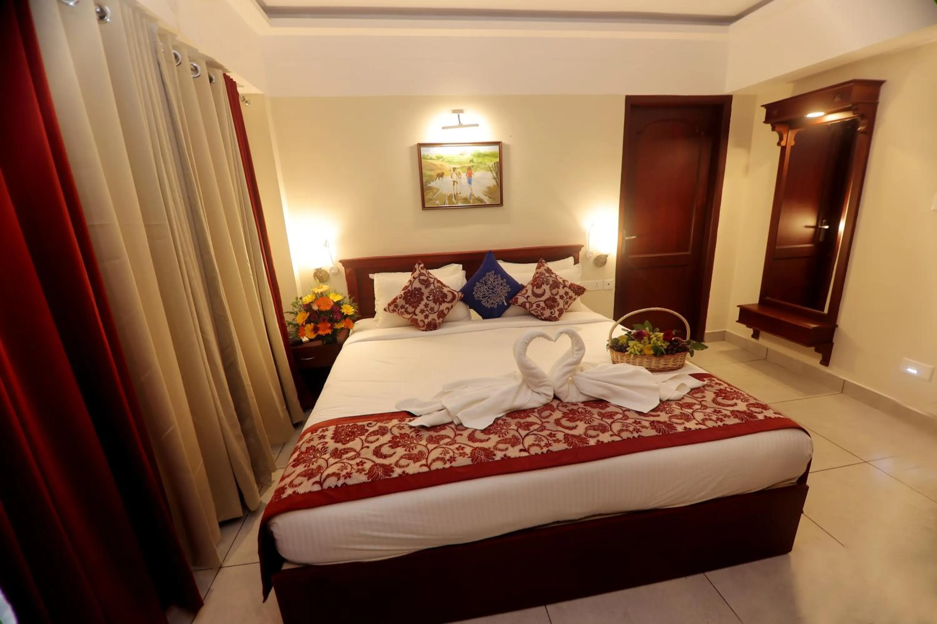 Bedroom, Bed in Hotel Seven Hills