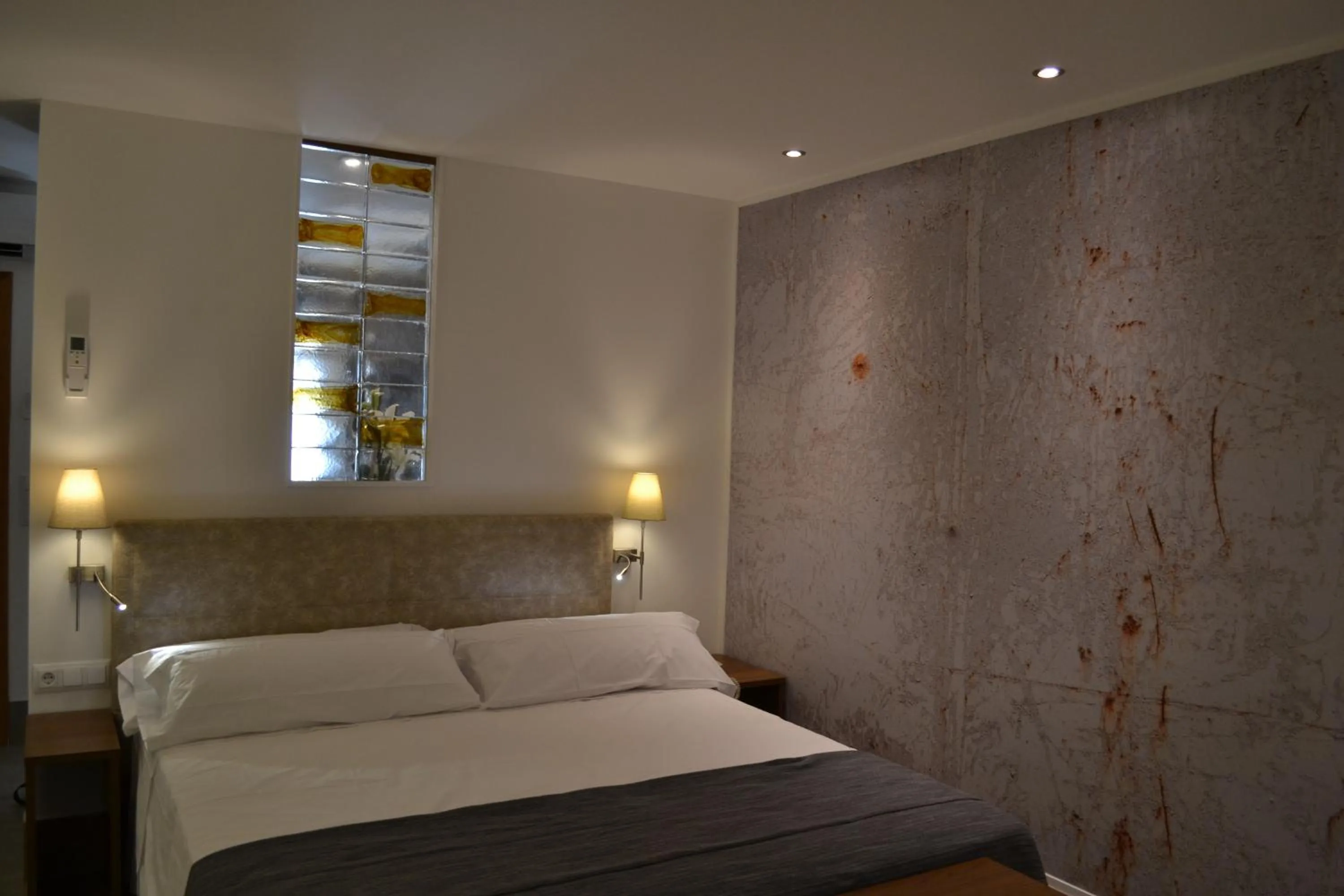 Decorative detail, Bed in Hotel Marfil