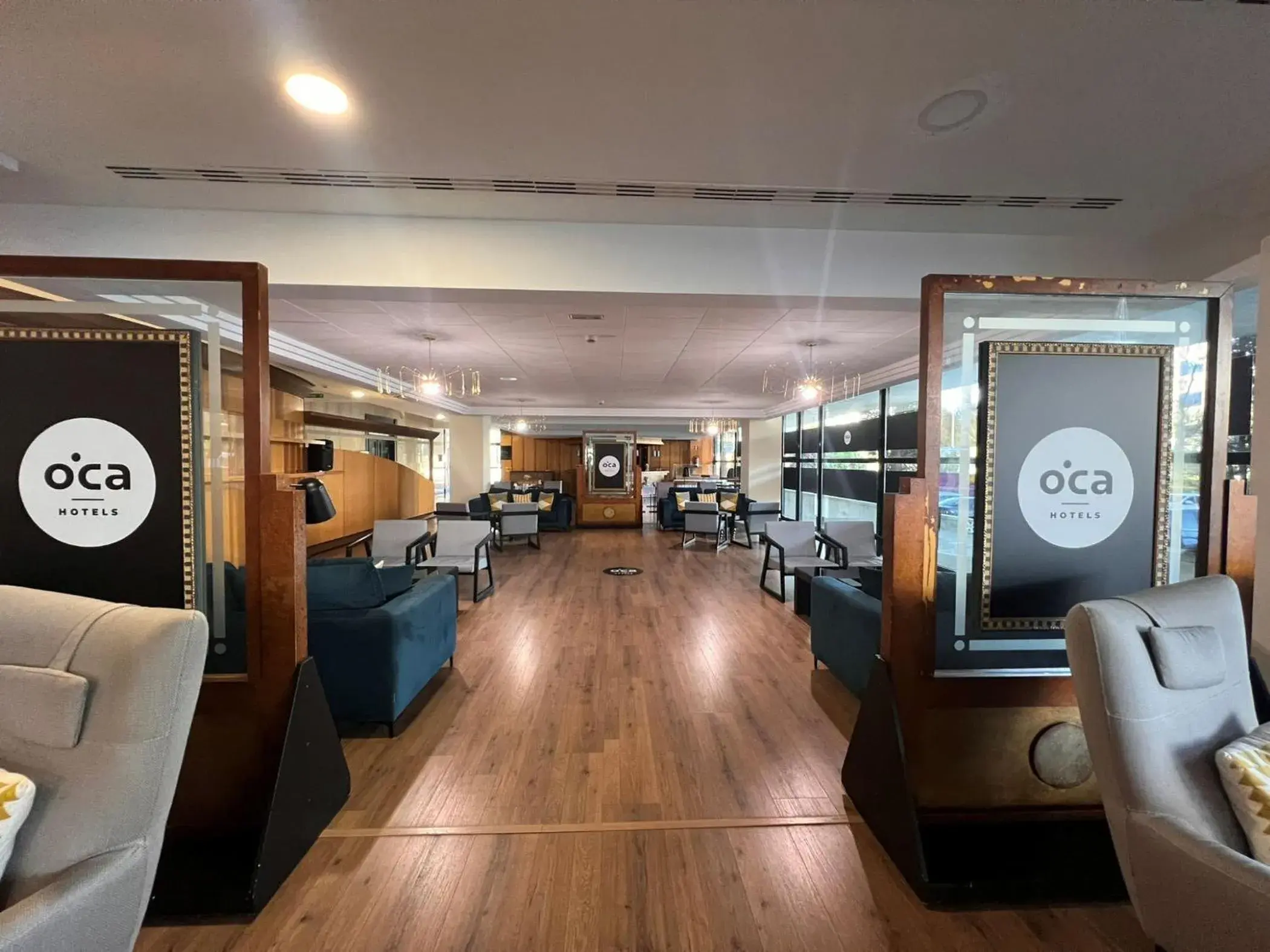 Lounge or bar in Oca Puerta del Camino Hotel Lounge or bar in Oca Puerta del Camino Hotel