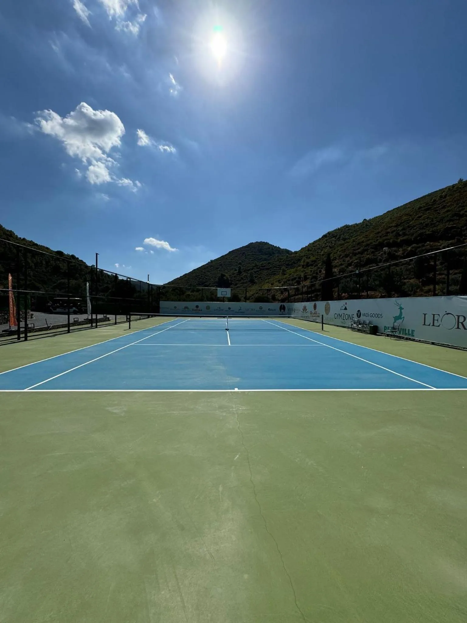 Tennis court in Batıhan Vadi Hotel
