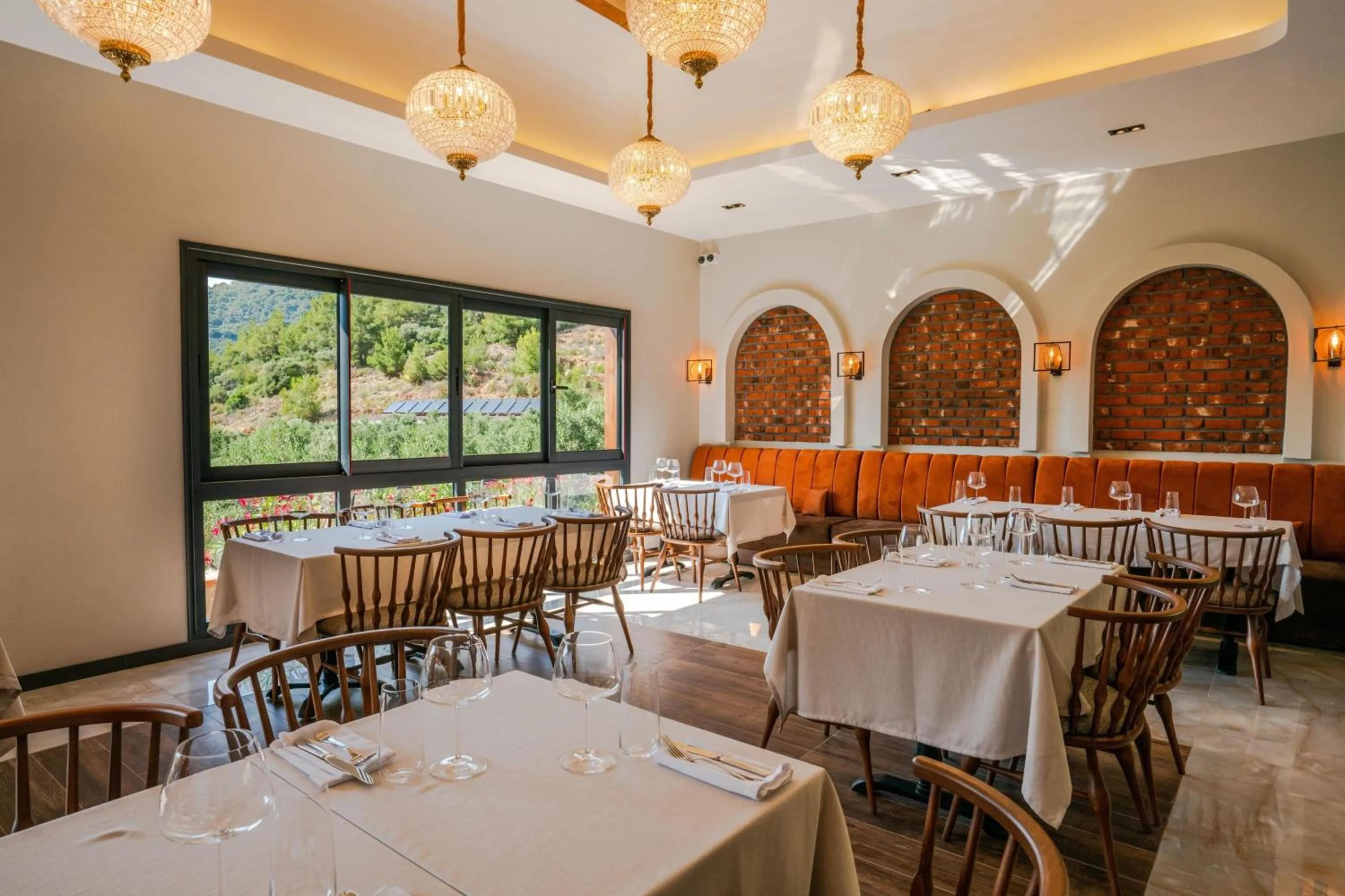 Restaurant/places to eat in Batıhan Vadi Hotel