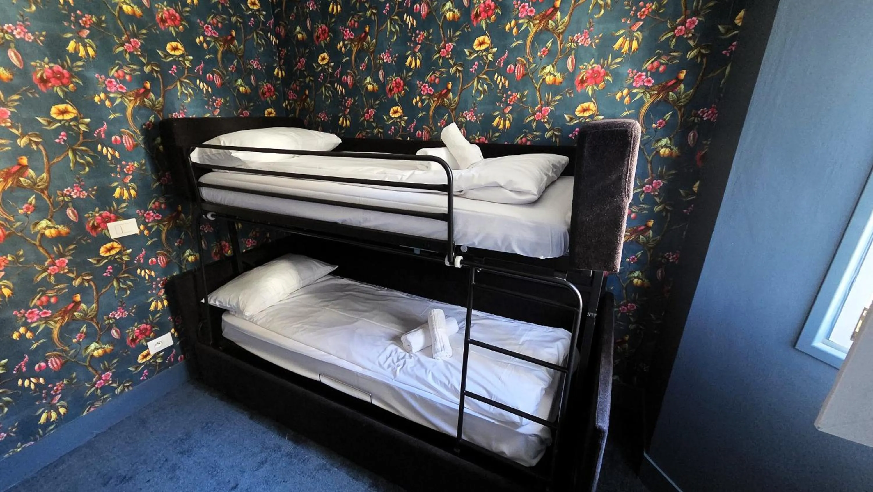 Bedroom, Bed in Hotel Turan & Spa