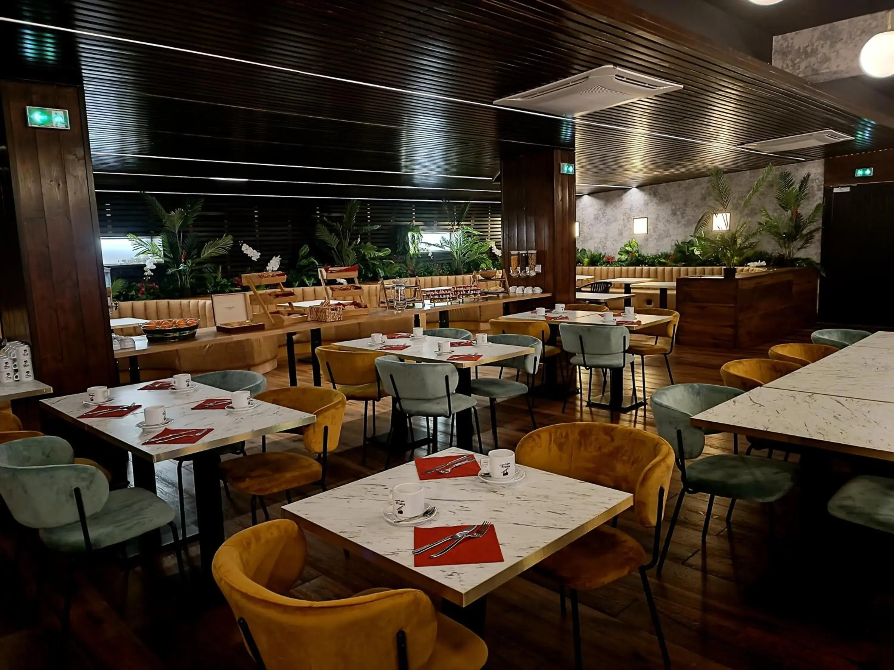 Breakfast in Hotel Turan & Spa Breakfast in Hotel Turan & Spa