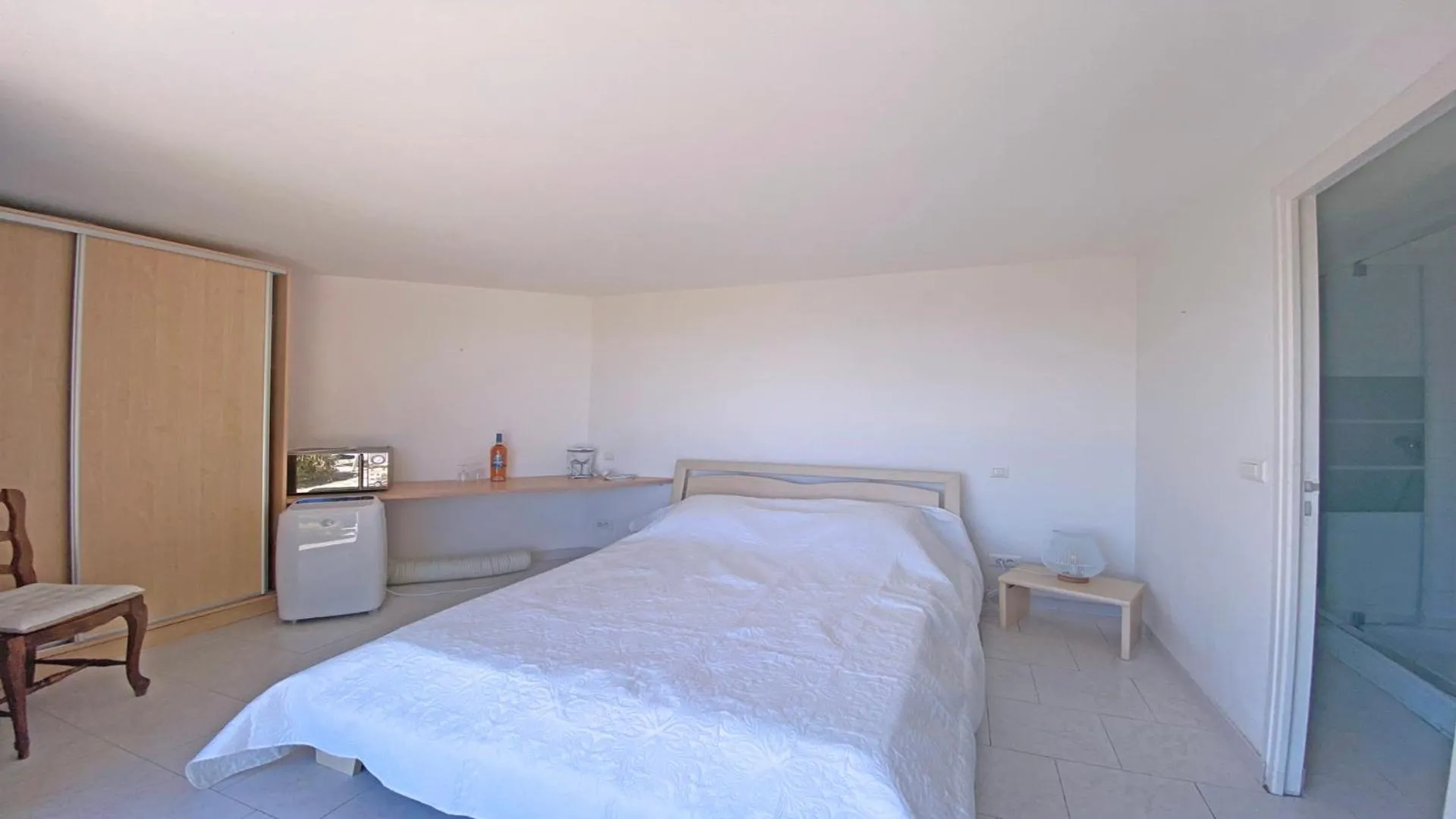 Bedroom, Bed in Villa Lisuzem