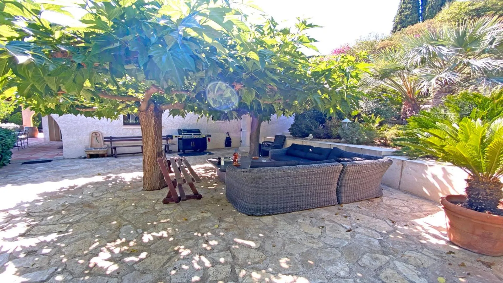 Patio in Villa Lisuzem