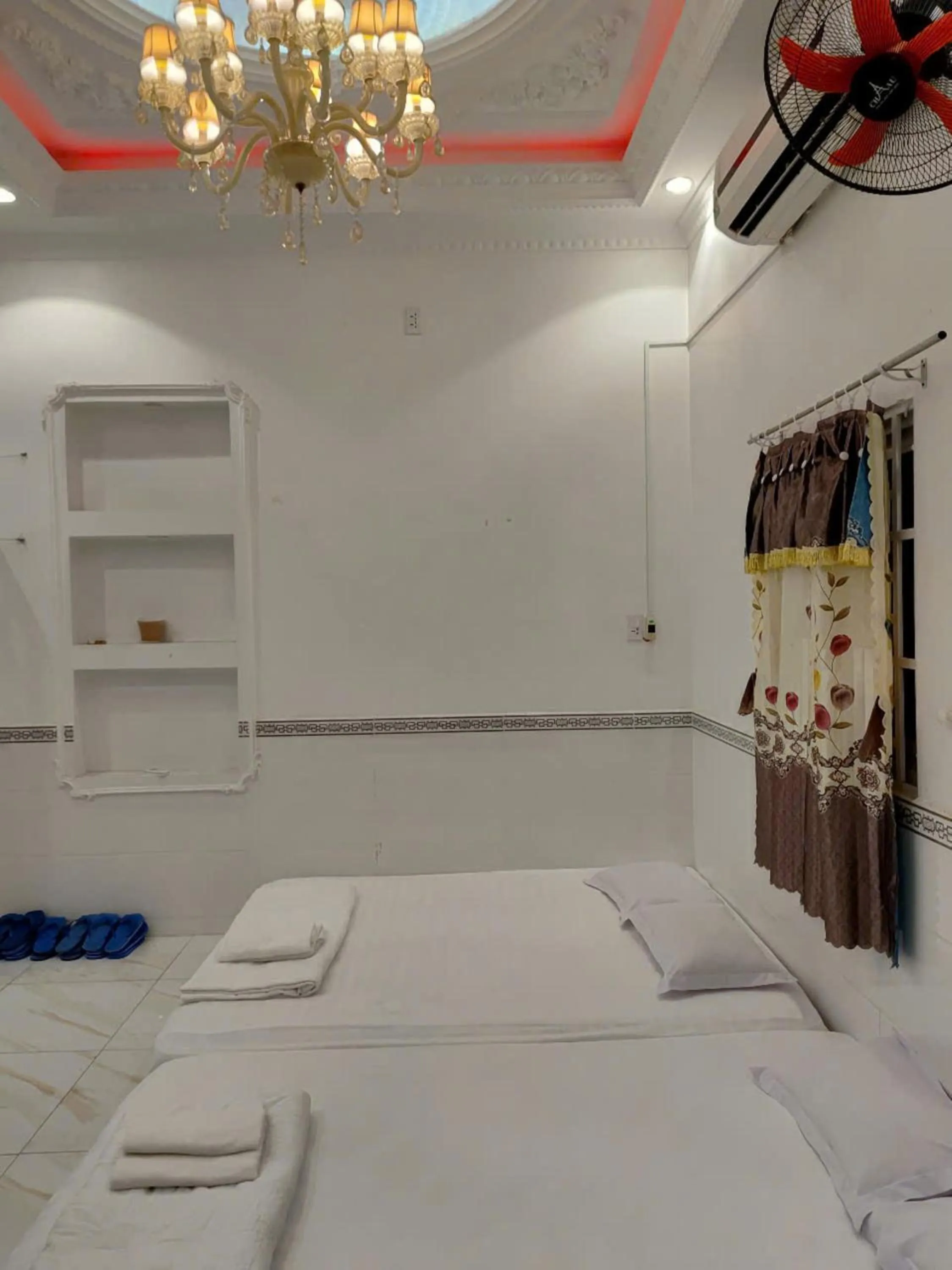 Photo of the whole room, Bed in Sao Mai Hotel Can Tho