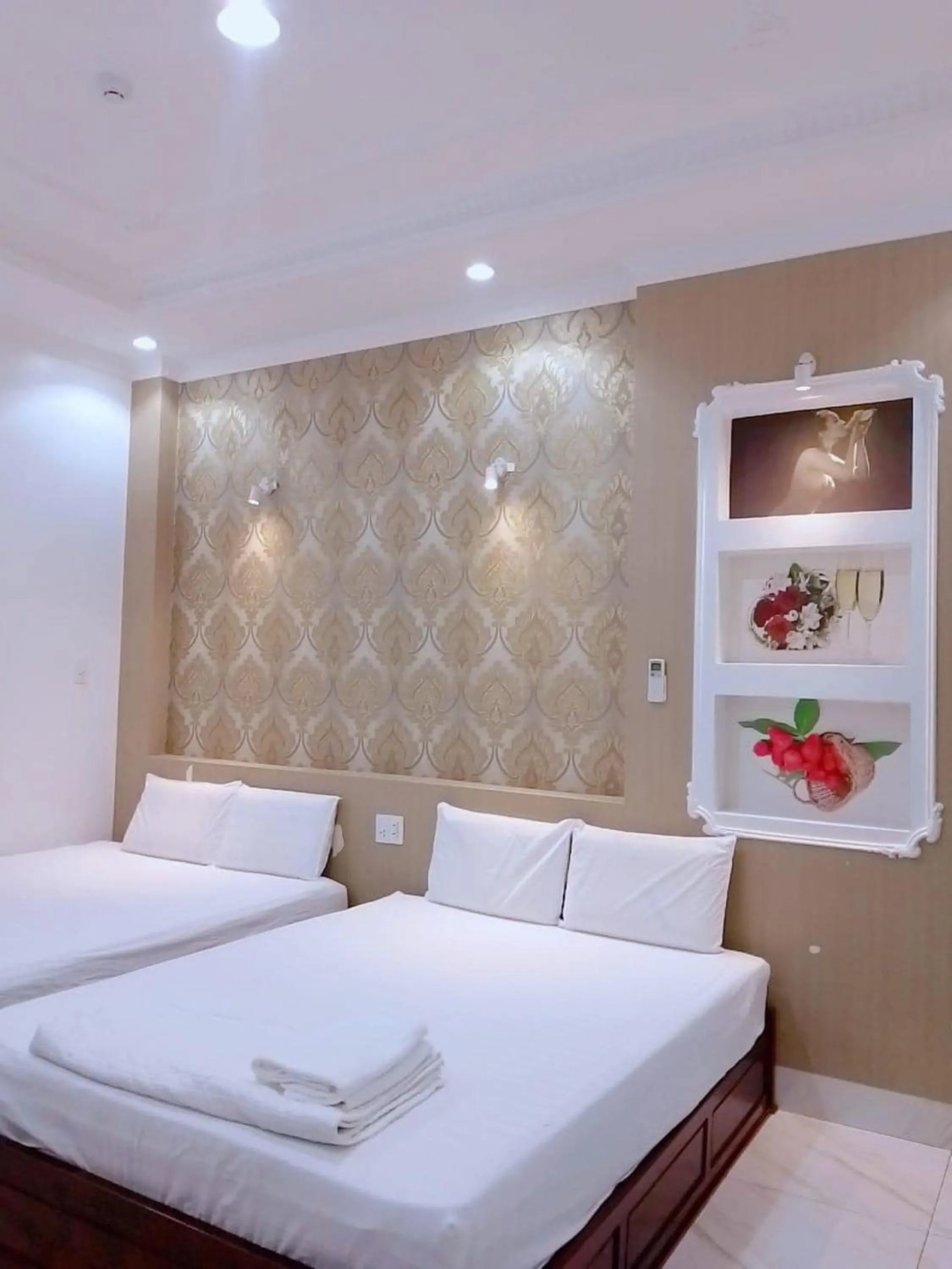 Photo of the whole room, Bed in Sao Mai Hotel Can Tho