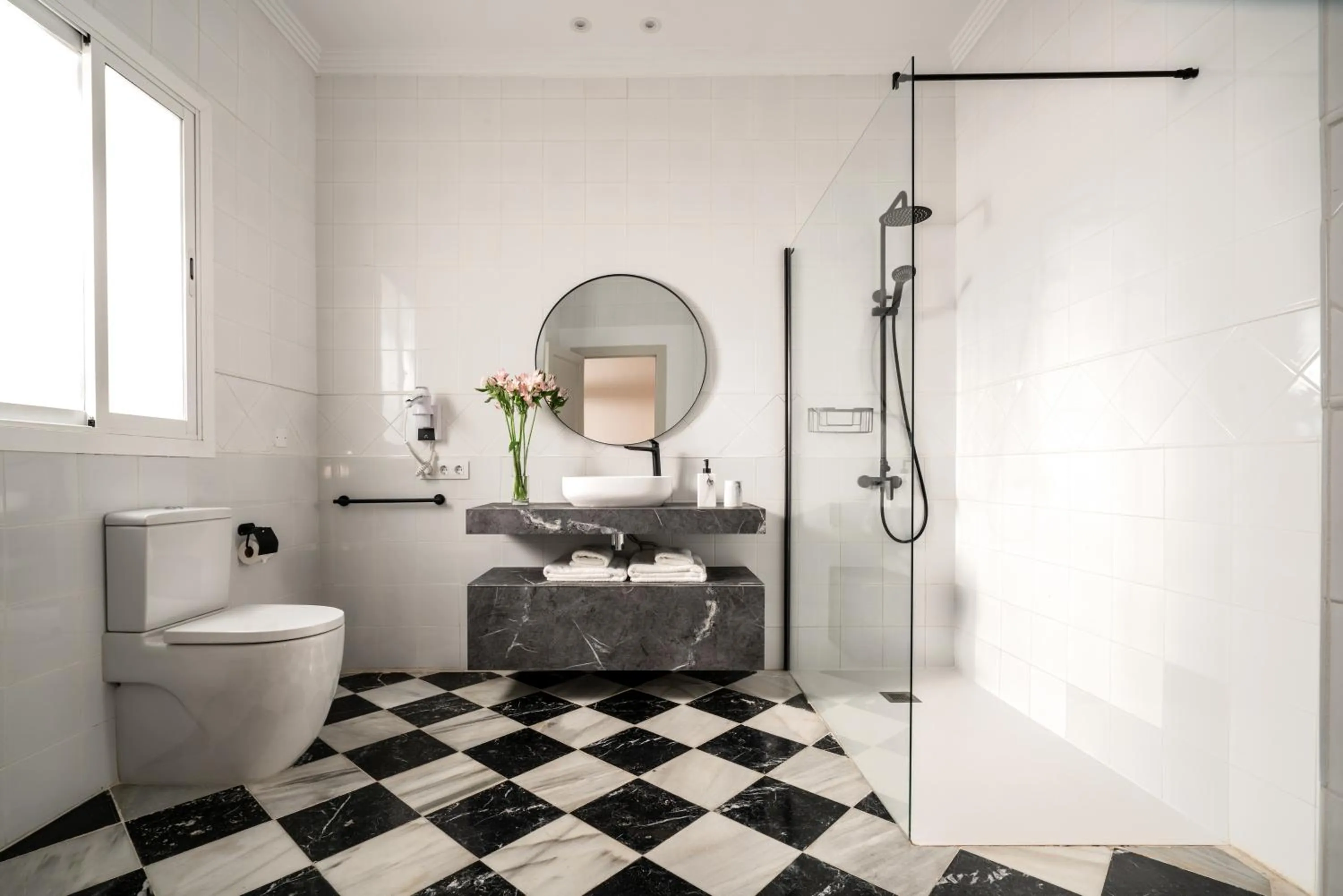 Shower in Art Boutique Hotel Chamarel