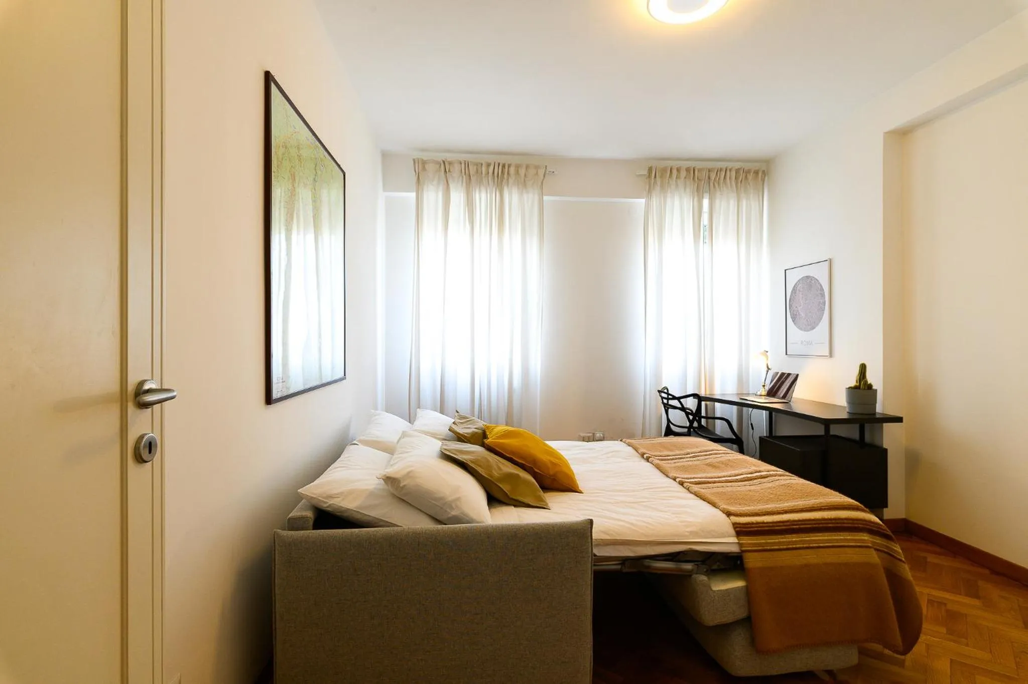 Bed in Peaceful Penthouse with Garage by NDP rent