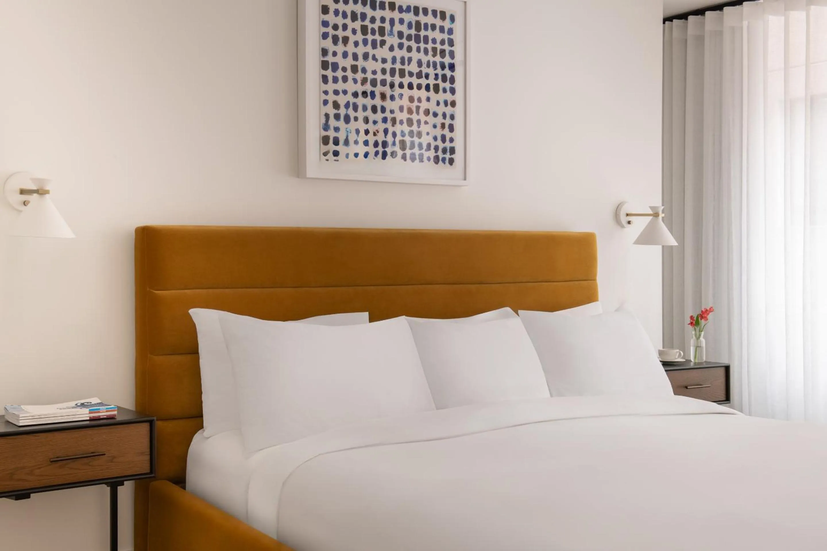 Bed in Sonder Rideau