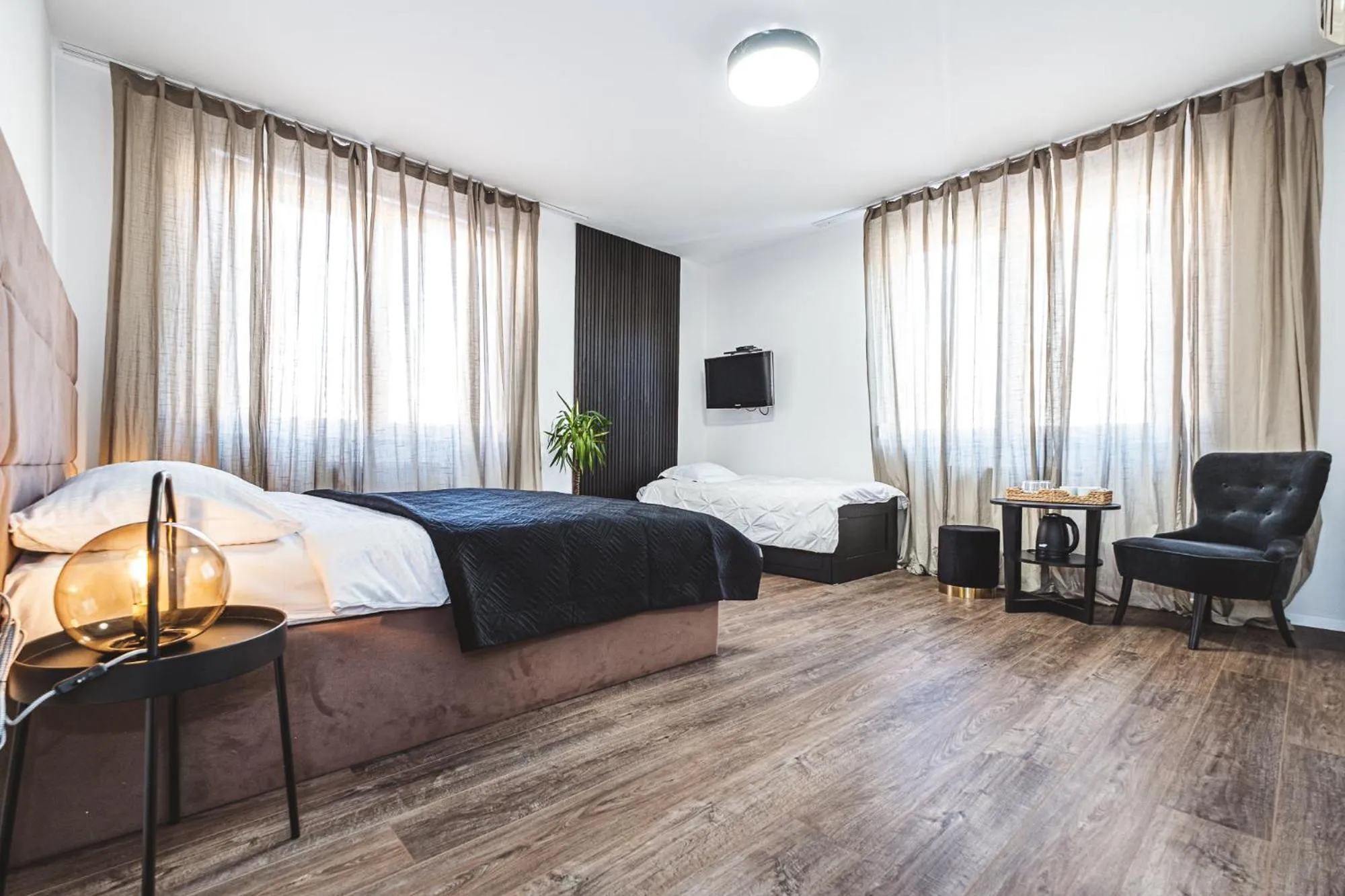 Bed in National Plus