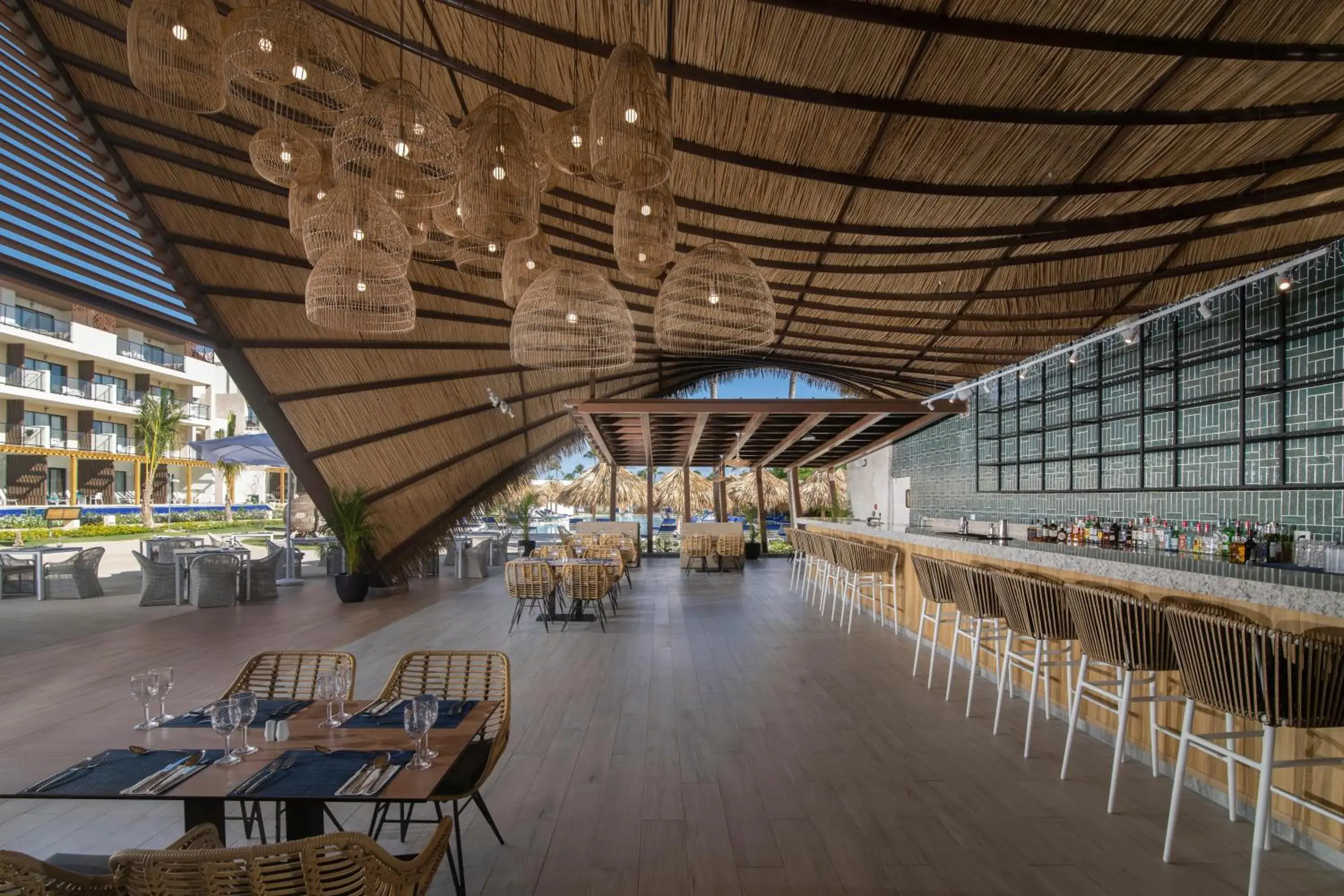 Lounge or bar in Serenade All Suites - Adults Only Resort Lounge or bar in Serenade All Suites - Adults Only Resort