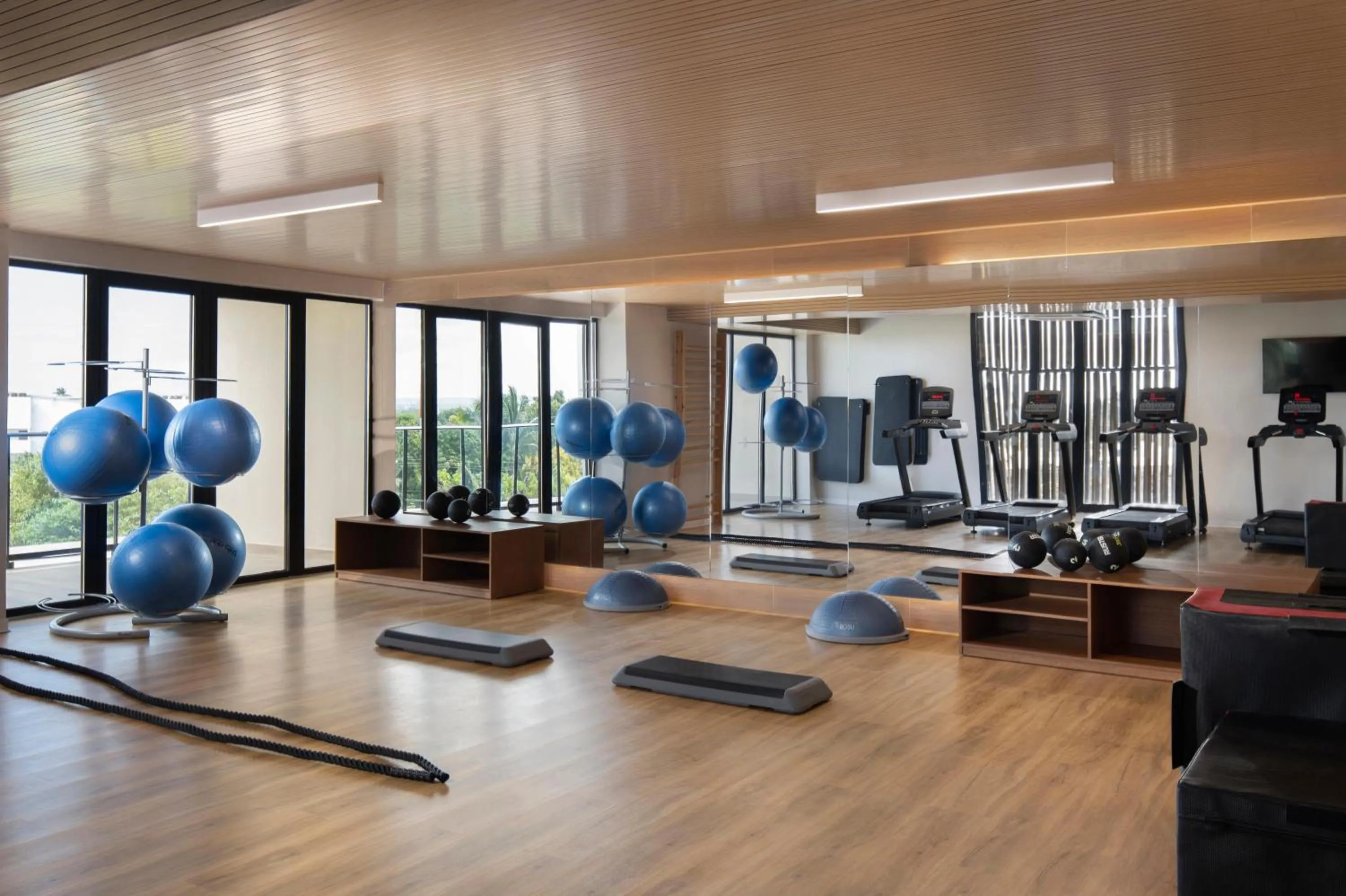 Activities in Serenade All Suites - Adults Only Resort