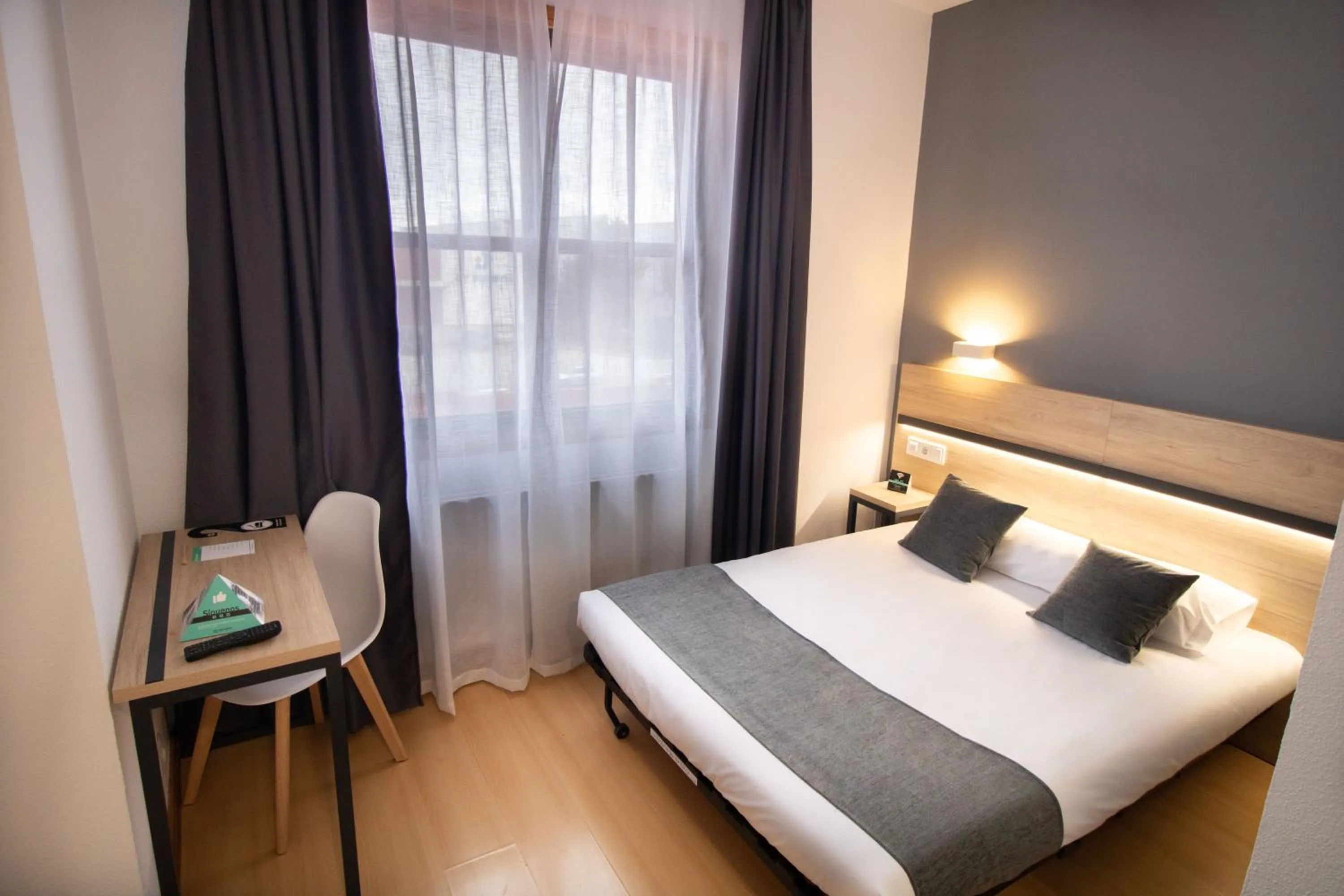 Bedroom, Bed in Alda Puerto Seco