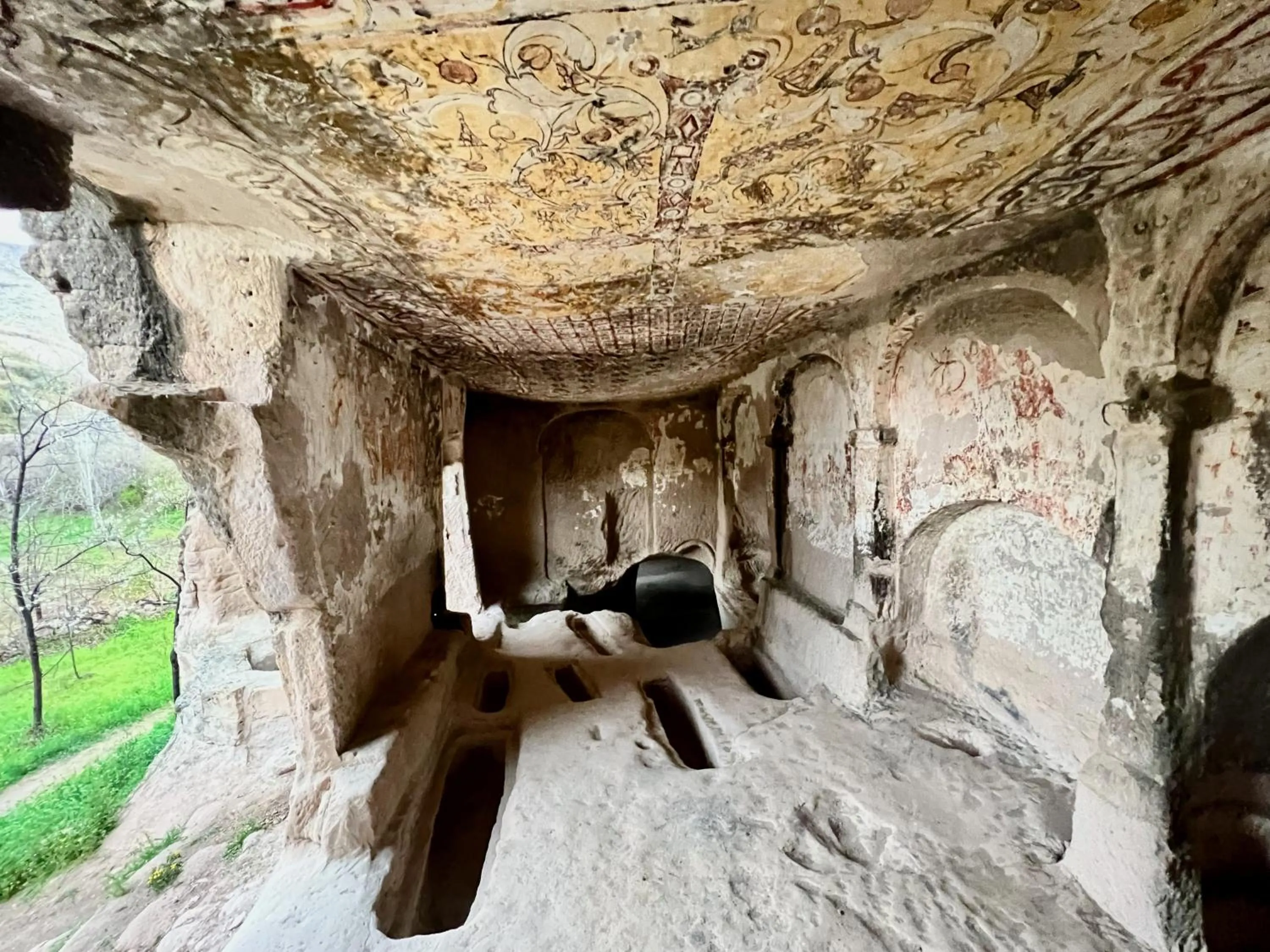 Nearby landmark in Sinasos Evleri