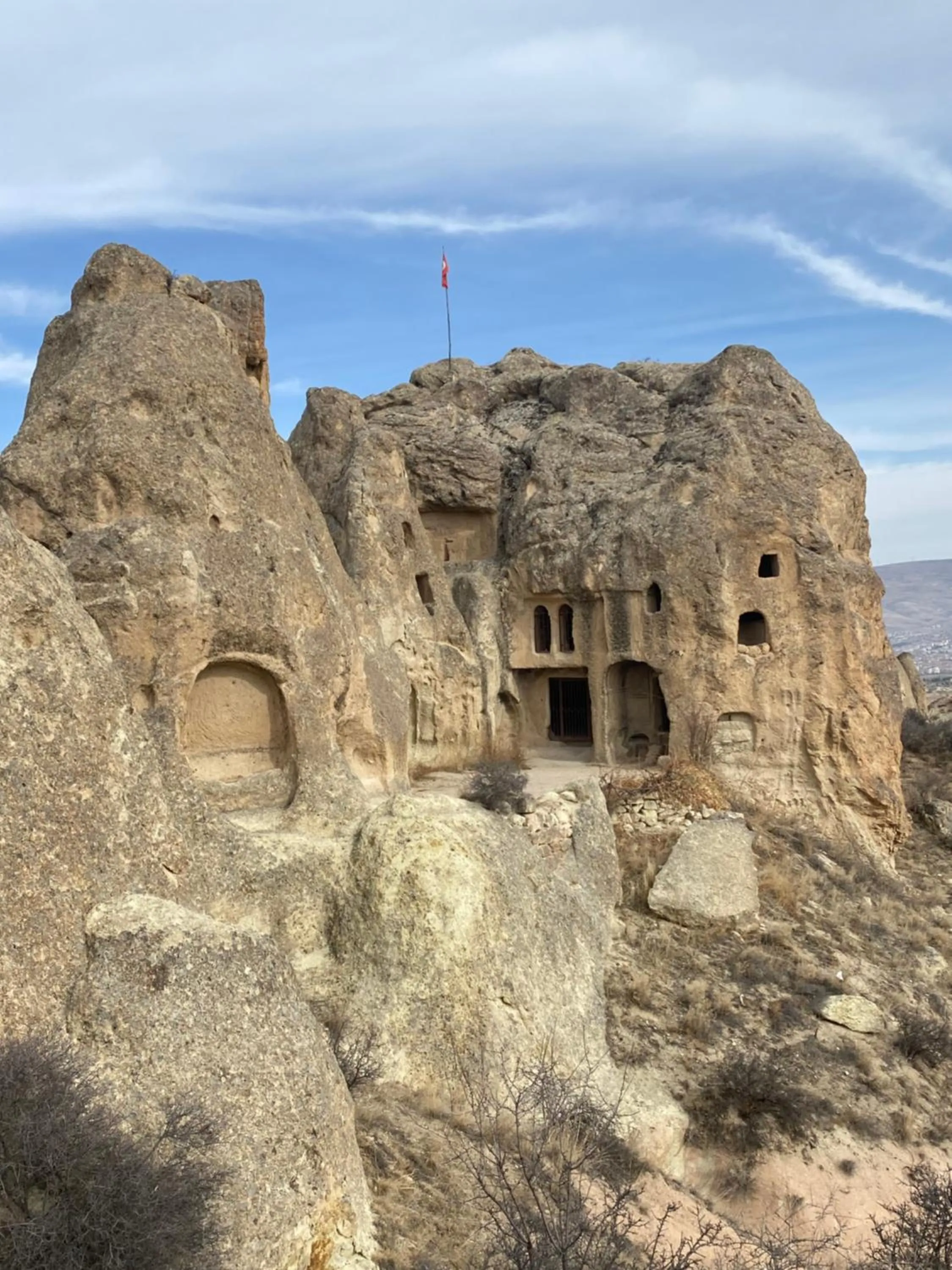 Nearby landmark in Sinasos Evleri