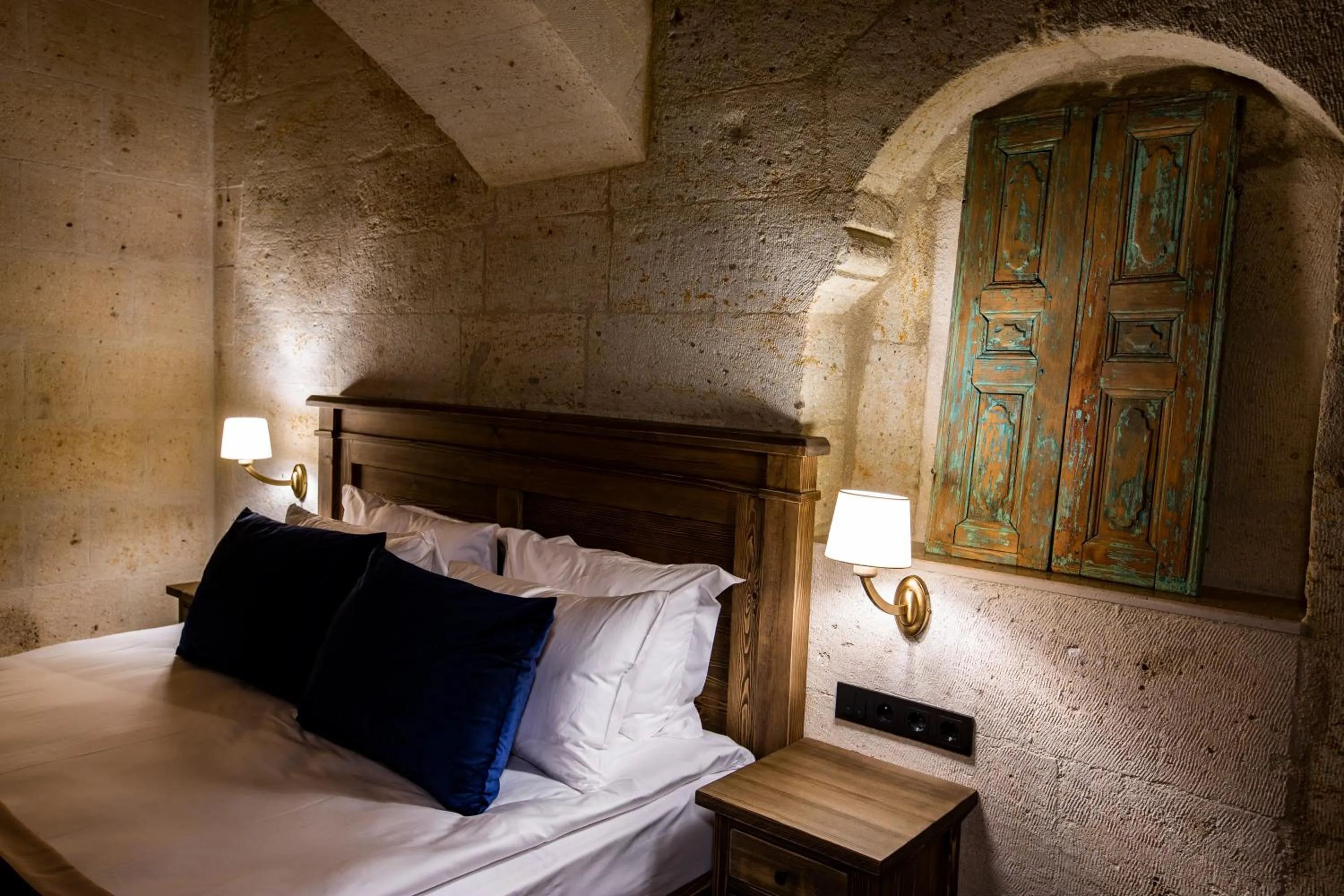 Bed in Sinasos Evleri