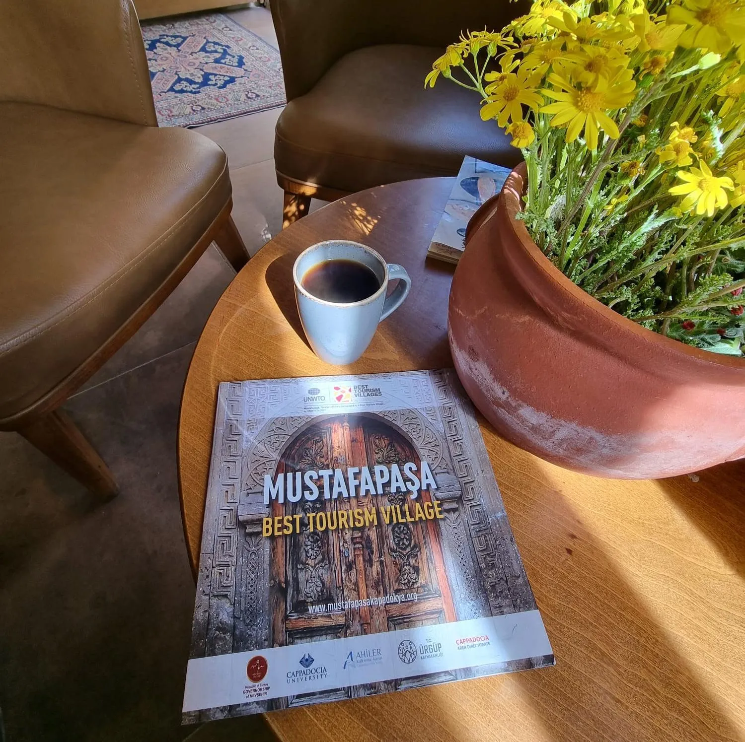 Restaurant/places to eat in Sinasos Evleri