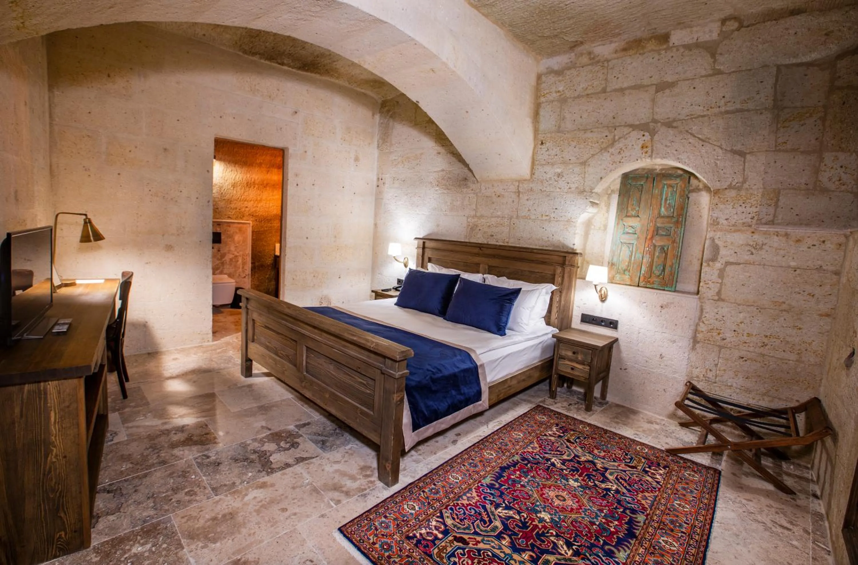 Bed in Sinasos Evleri