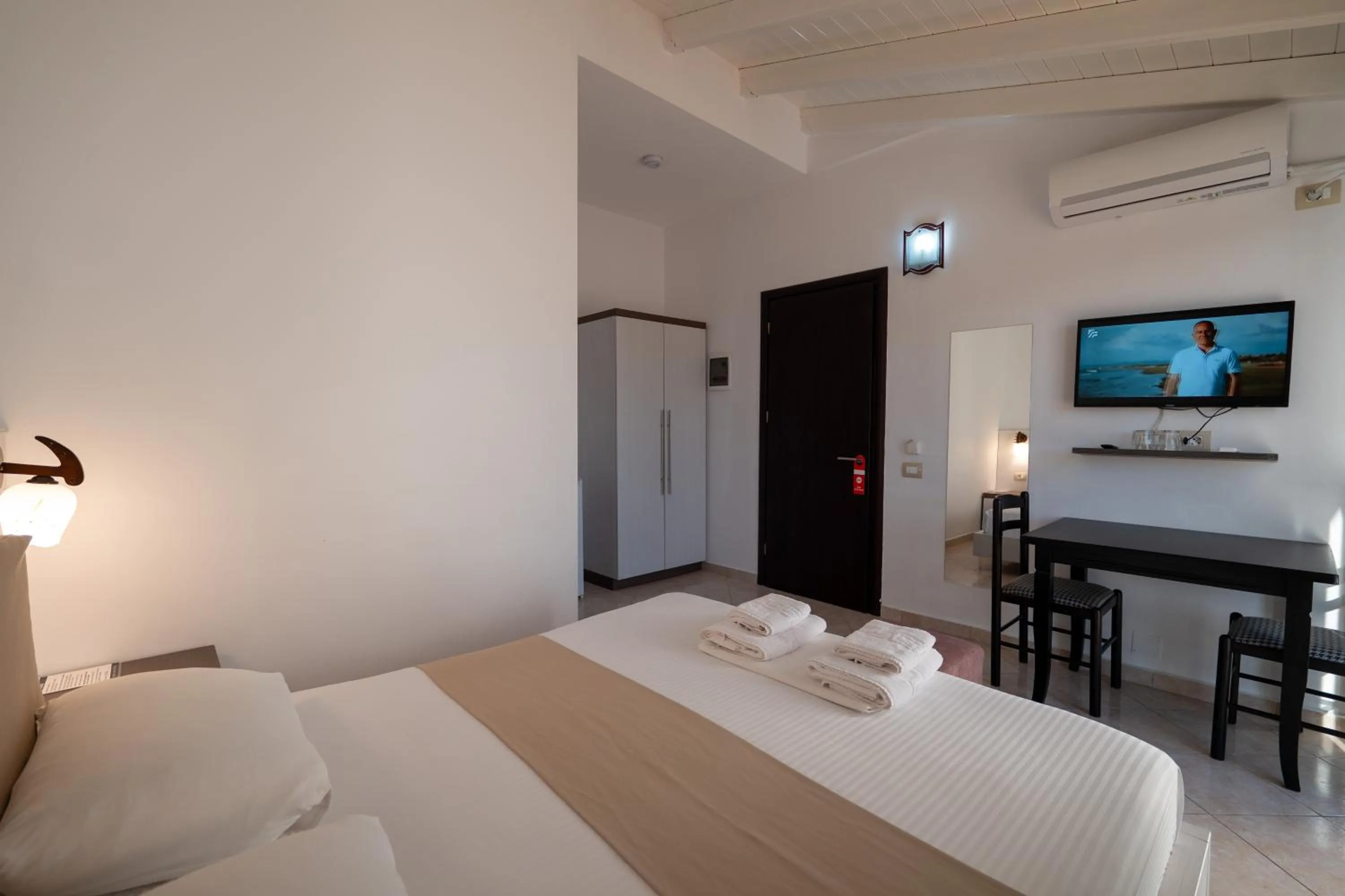 Bed in Mariksel HOTEL