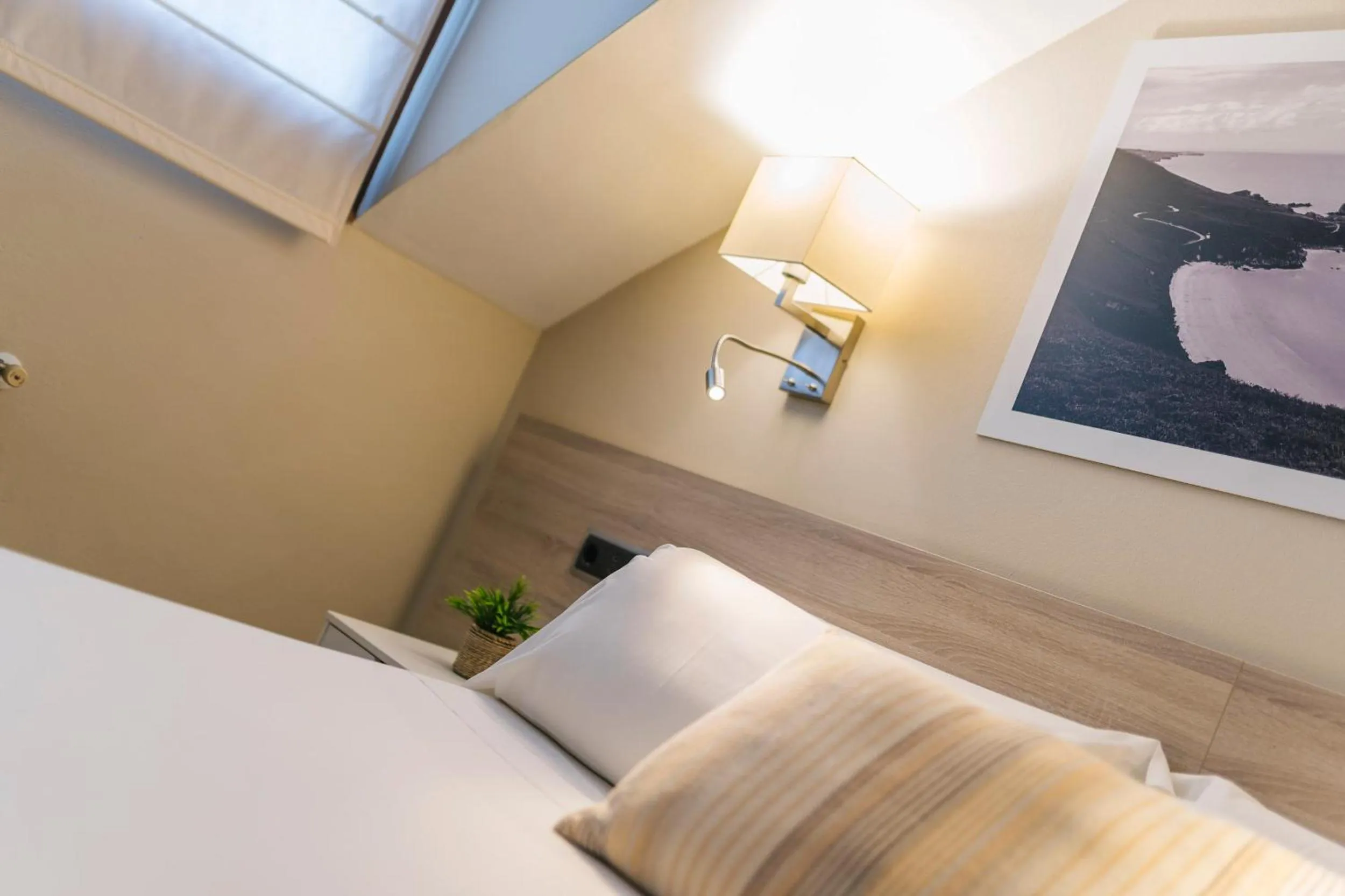 Bedroom, Bed in Miracielos