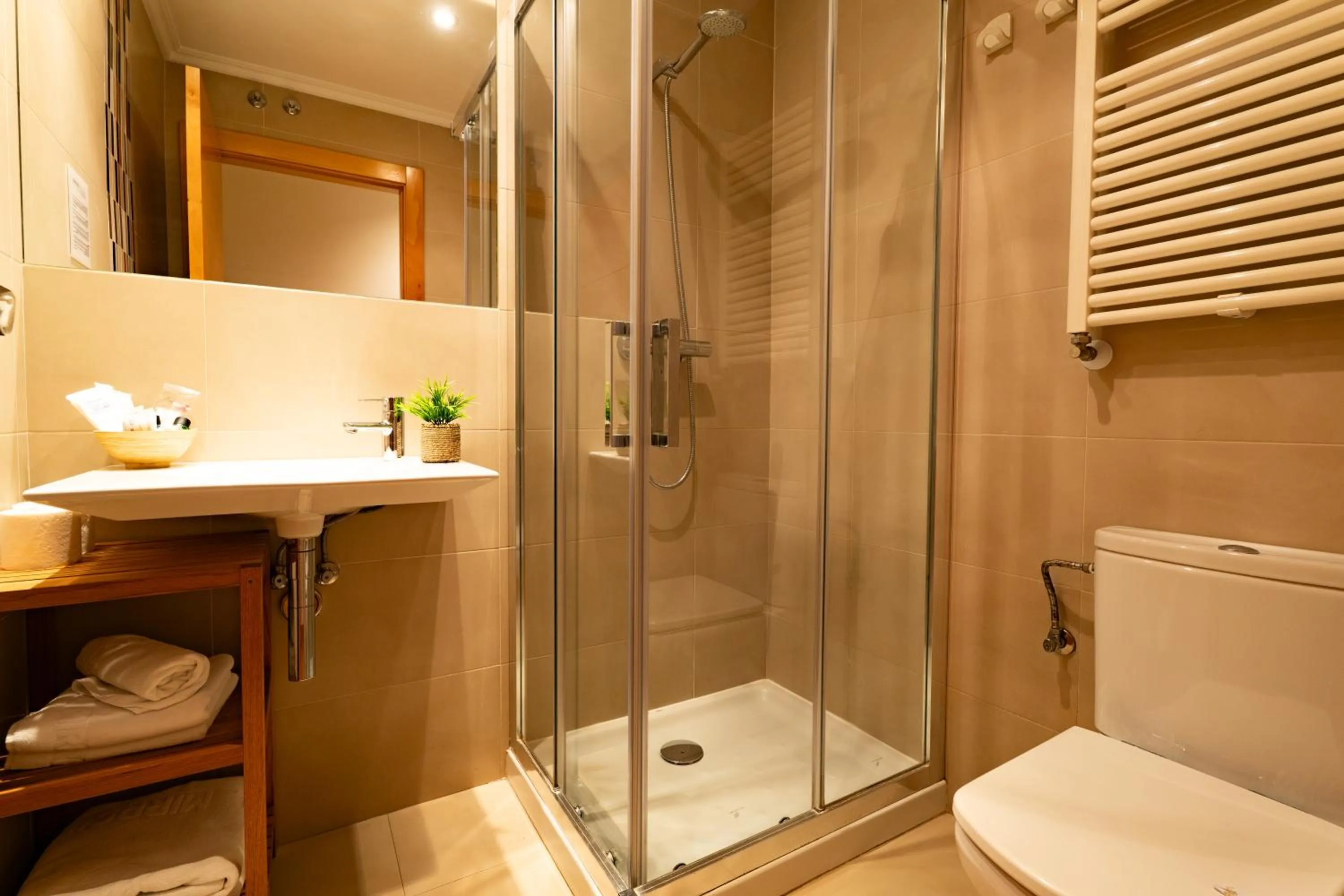 Shower in Miracielos