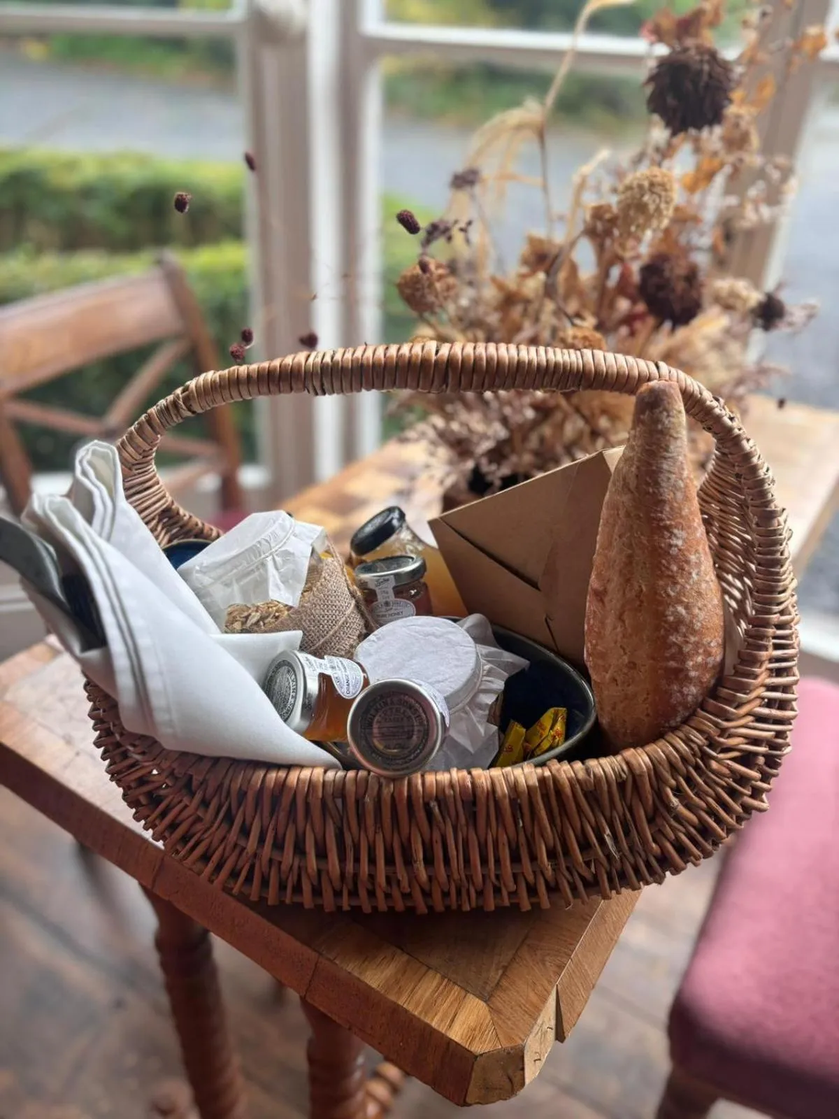 Breakfast in Plas Dolguog