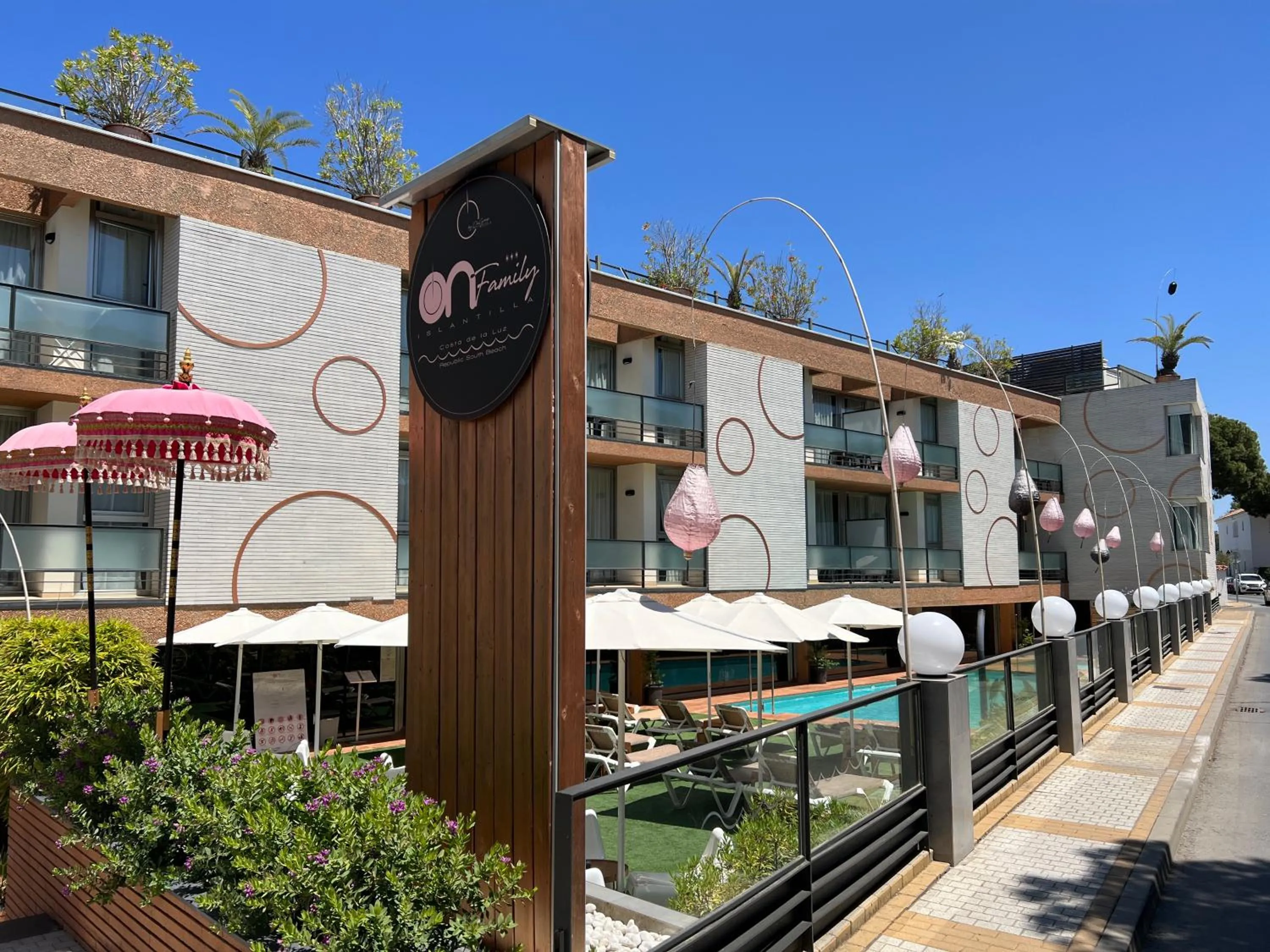 Property building in ON Family Islantilla