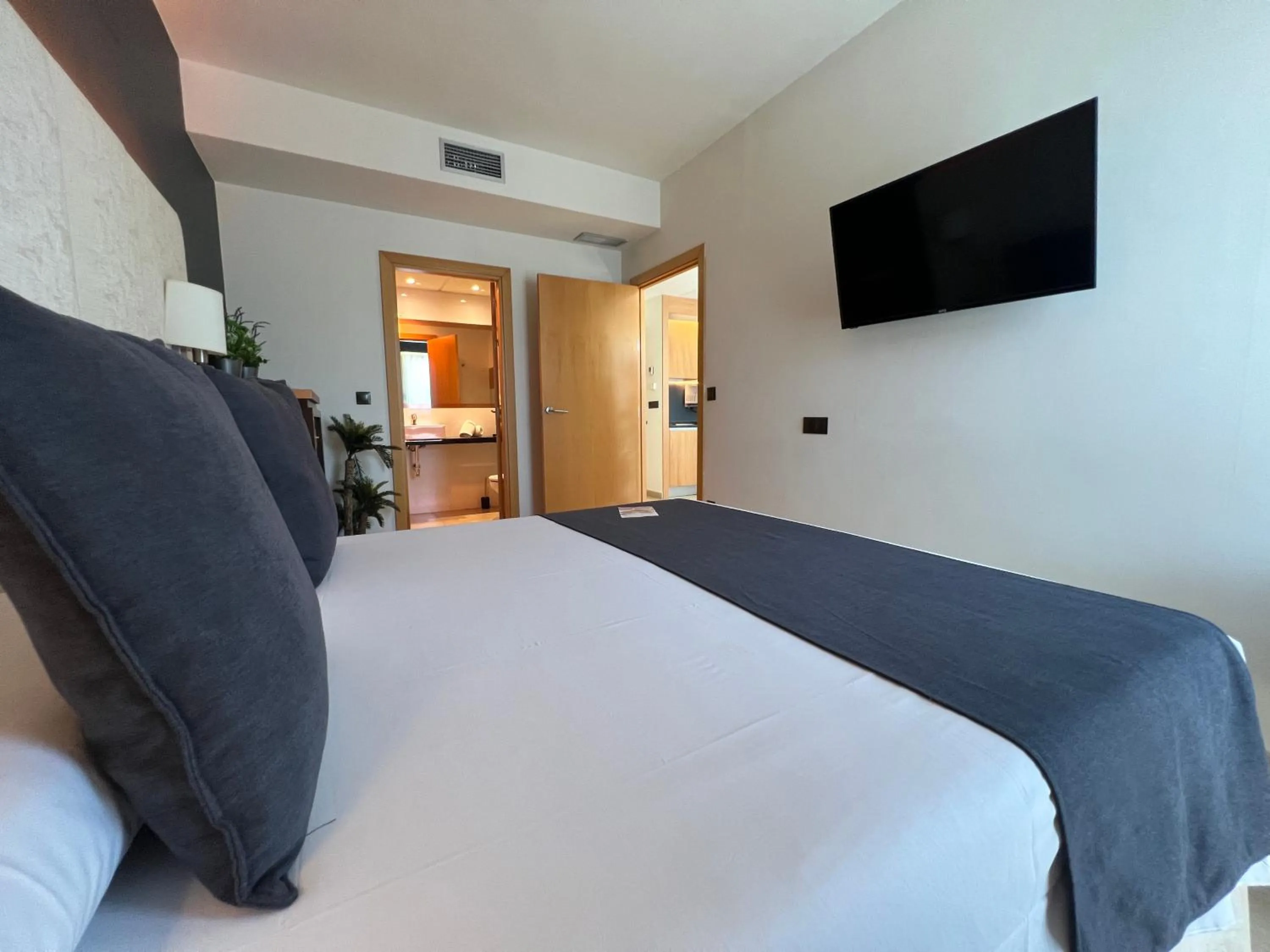 Bedroom, Bed in ON Family Islantilla