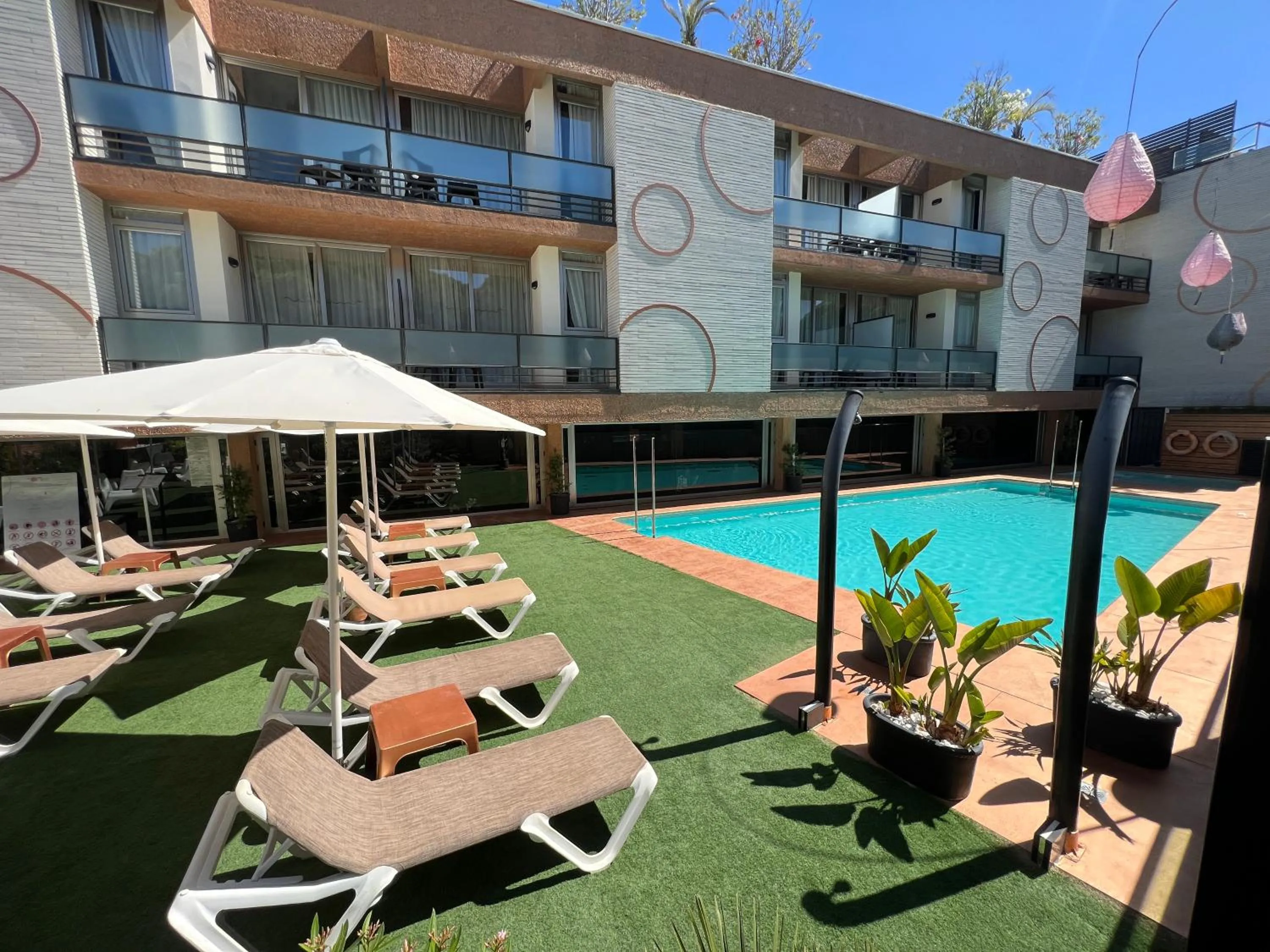 Swimming pool in ON Family Islantilla