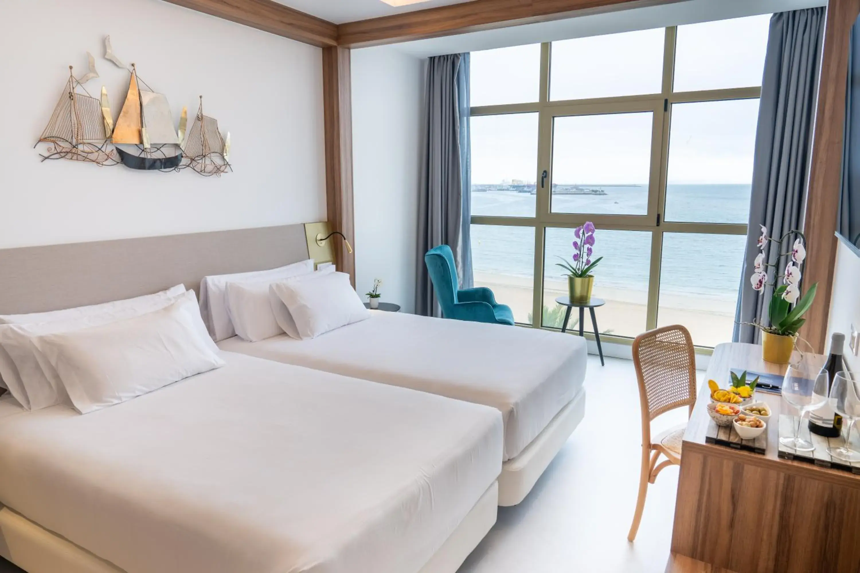 Standard Twin Room with Sea View in Hotel Faranda Rias Altas, Ascend Hotel Collection Standard Twin Room with Sea View in Hotel Faranda Rias Altas, Ascend Hotel Collection
