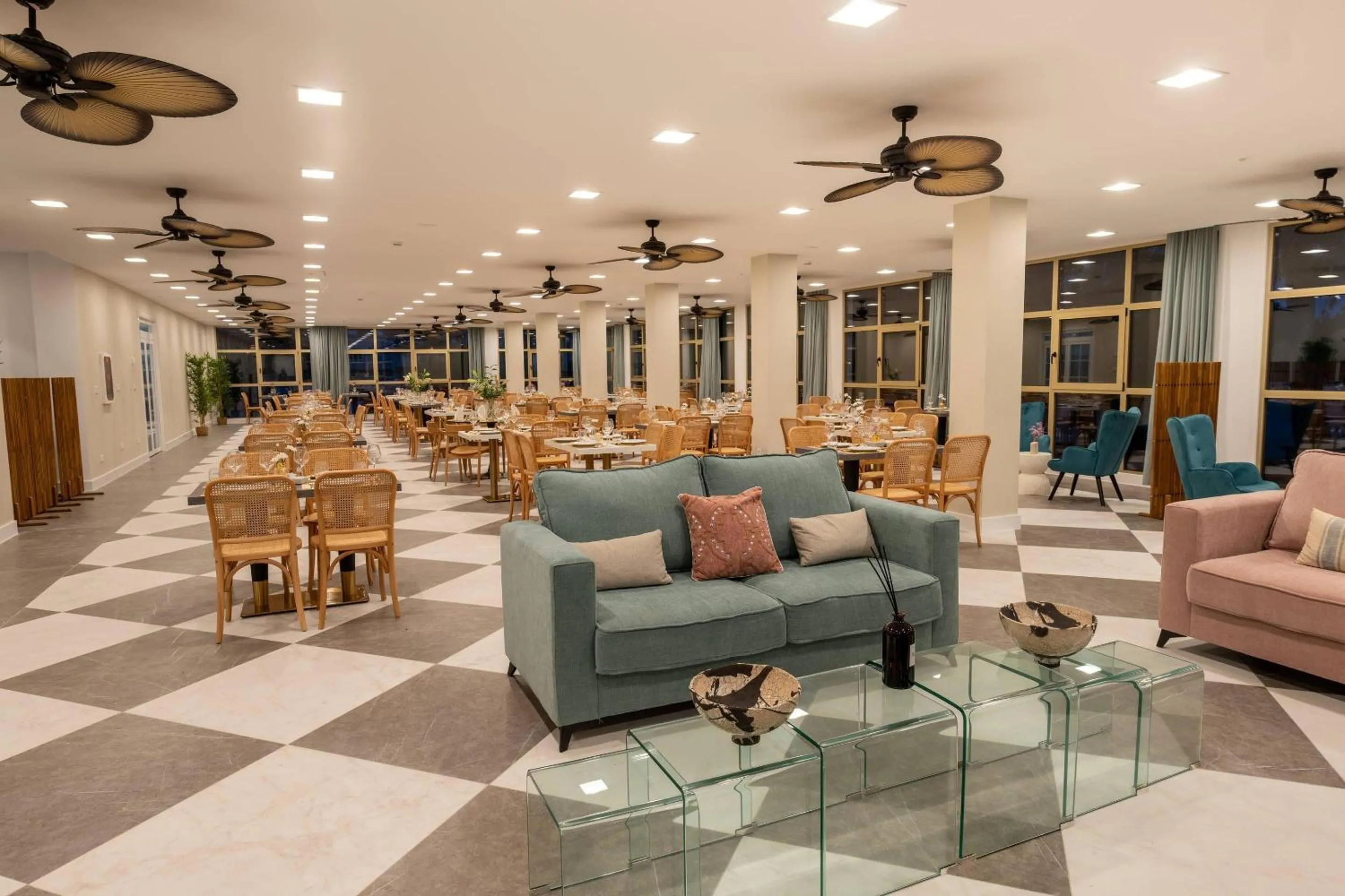 Restaurant/places to eat in Hotel Faranda Rias Altas, Ascend Hotel Collection