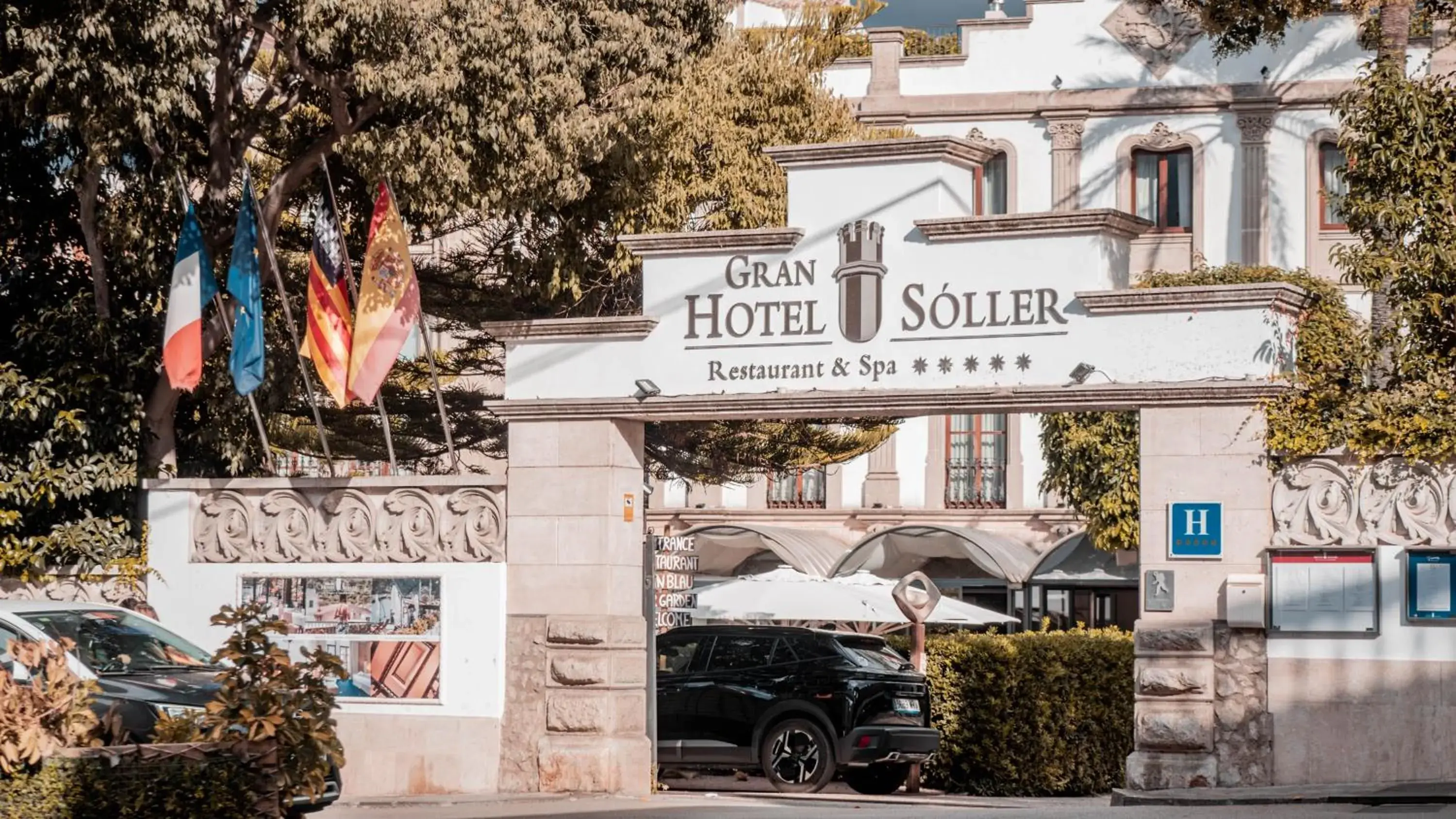 Property building in Gran Hotel Soller Property building in Gran Hotel Soller
