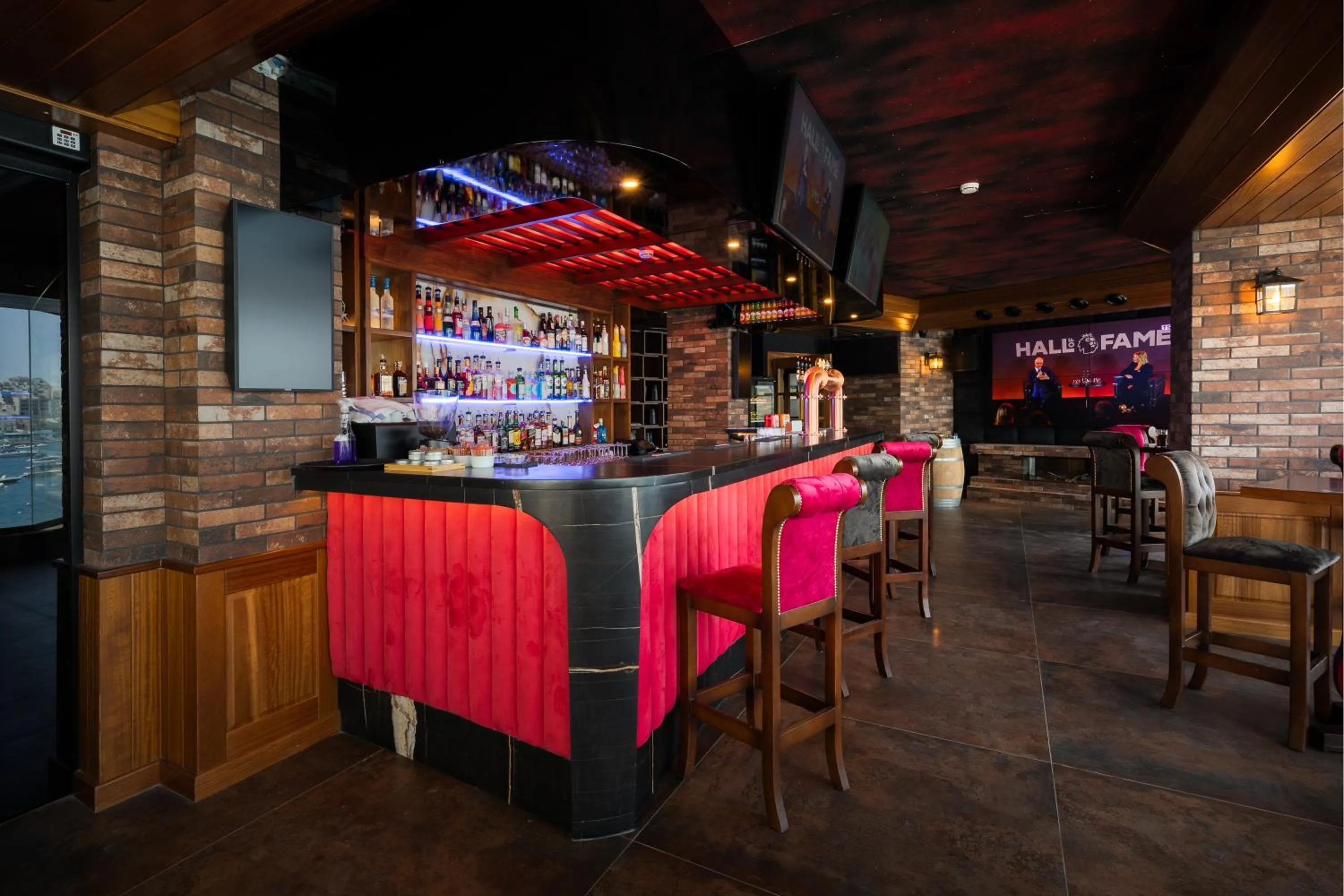 Lounge or bar in Damare Resort & SPA