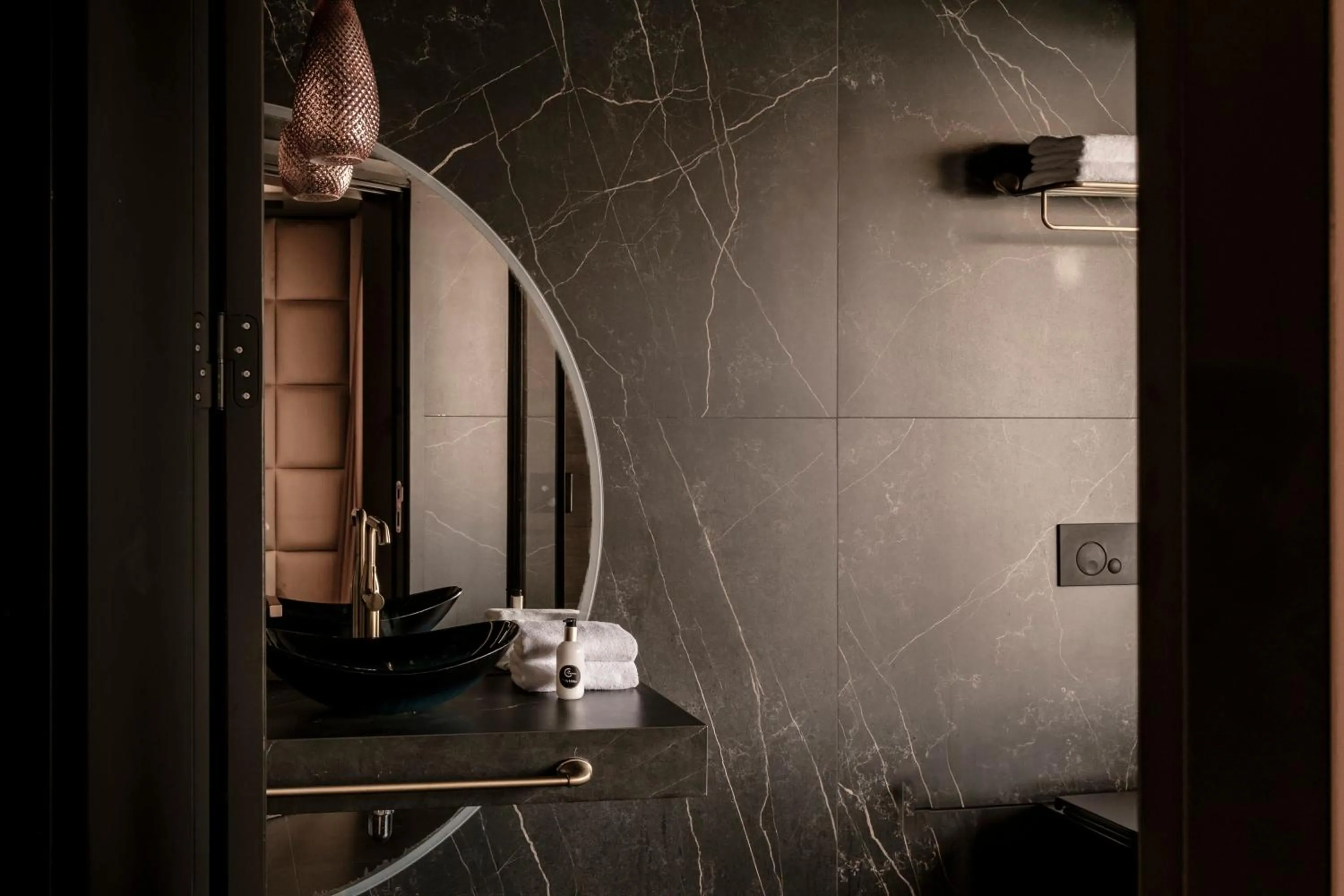 Bathroom in Damare Resort & SPA